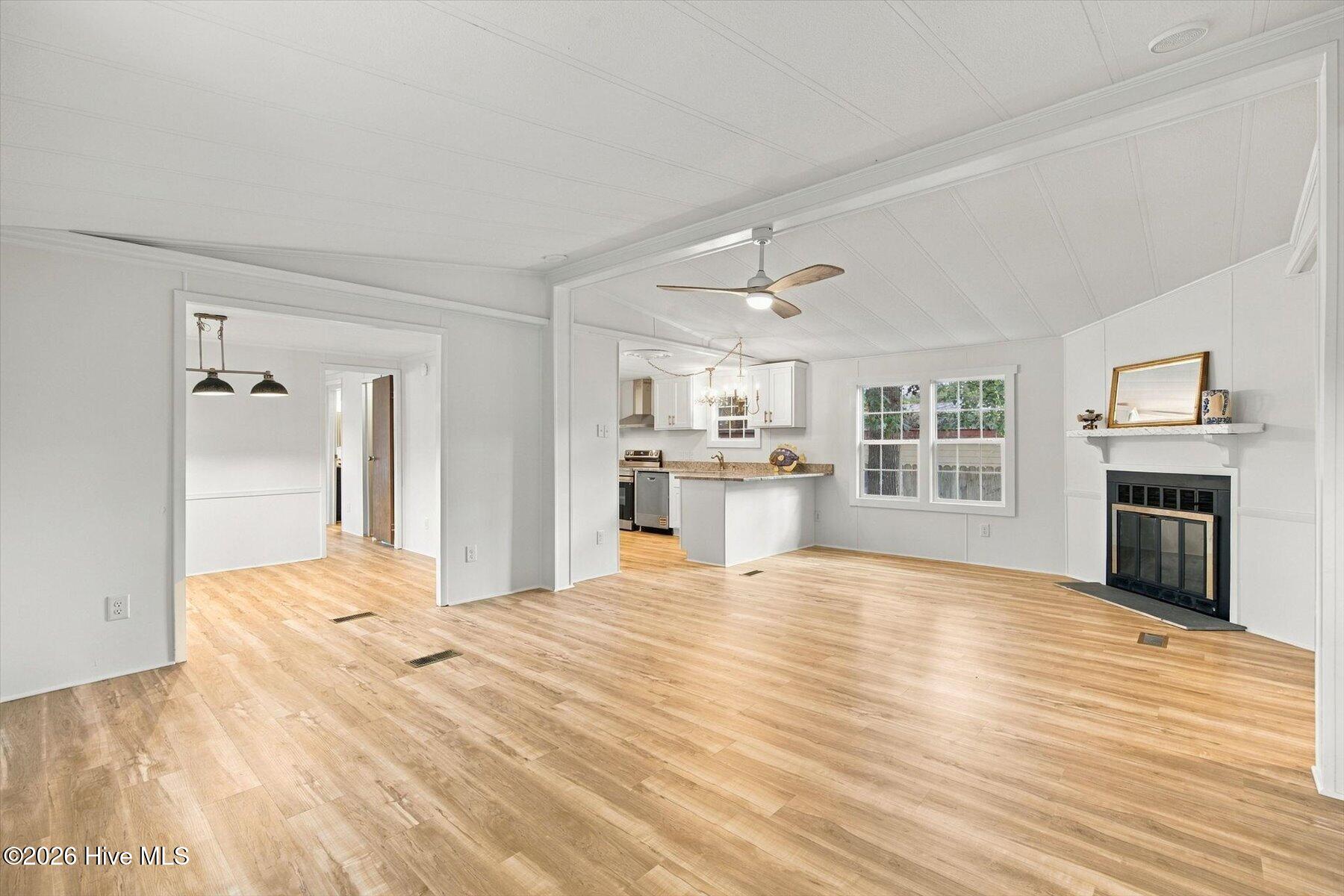 621 Harbor Drive Se Property Photo 17