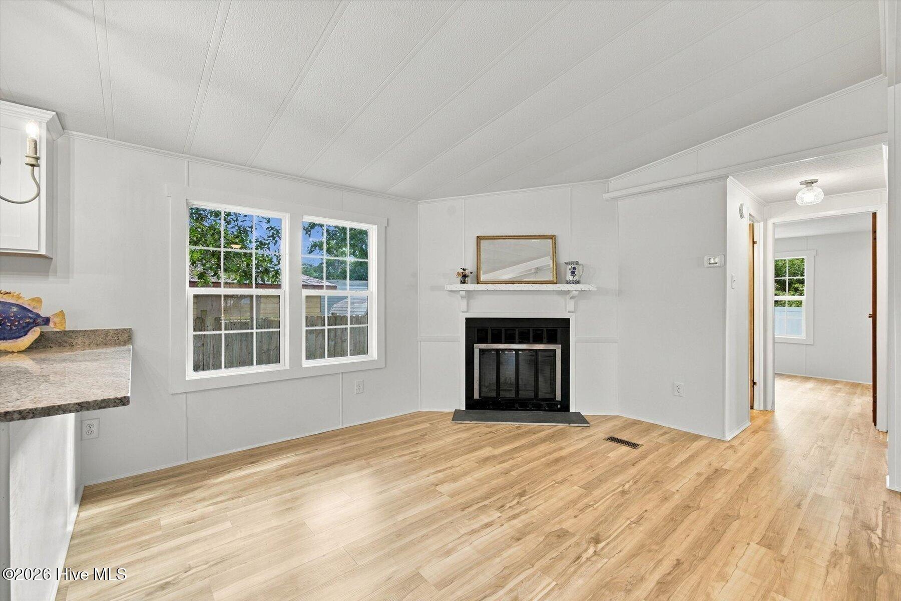 621 Harbor Drive Se Property Photo 18