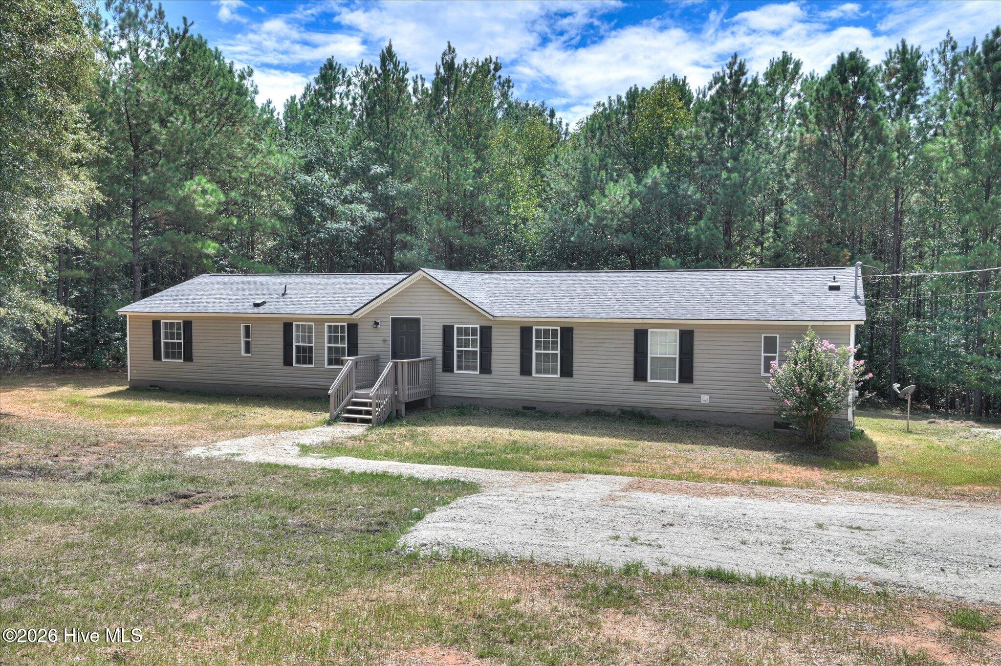 1974 Ridgeview Drive Property Photo 2