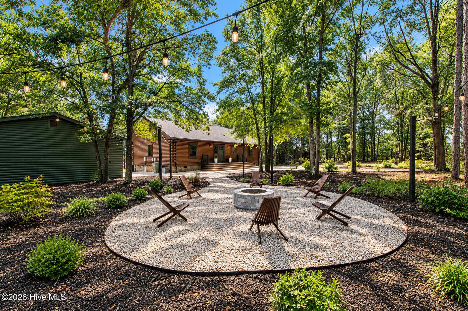 2033 Green Pond Road Property Photo 4