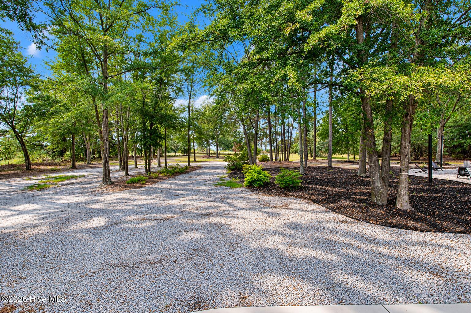 2033 Green Pond Road Property Photo 6