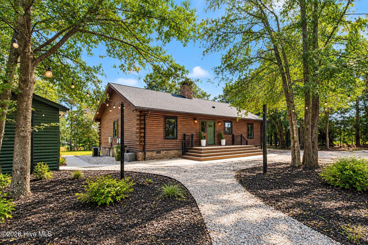 2033 Green Pond Road Property Photo 8