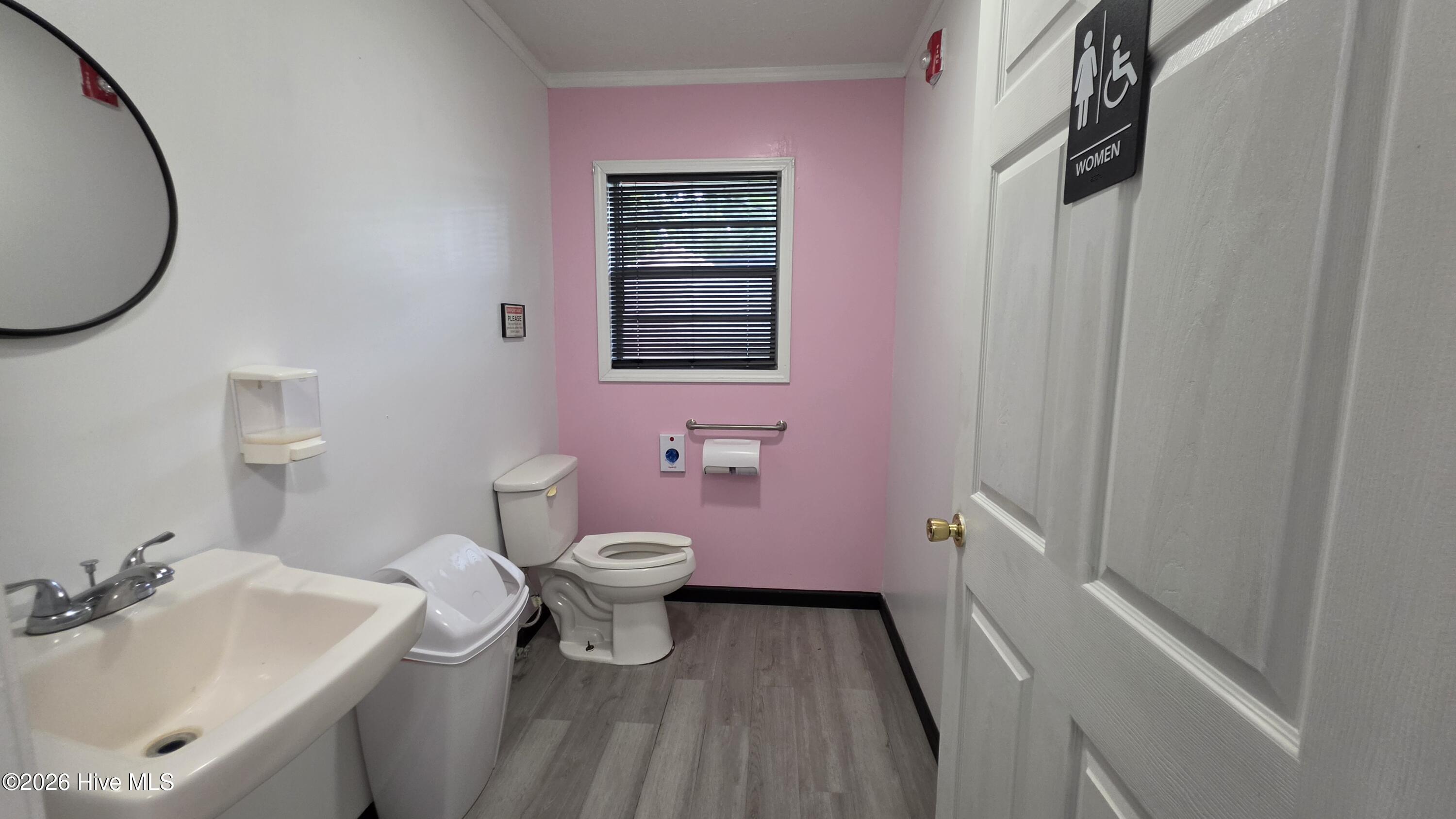 426 S Lee Street Property Photo 10