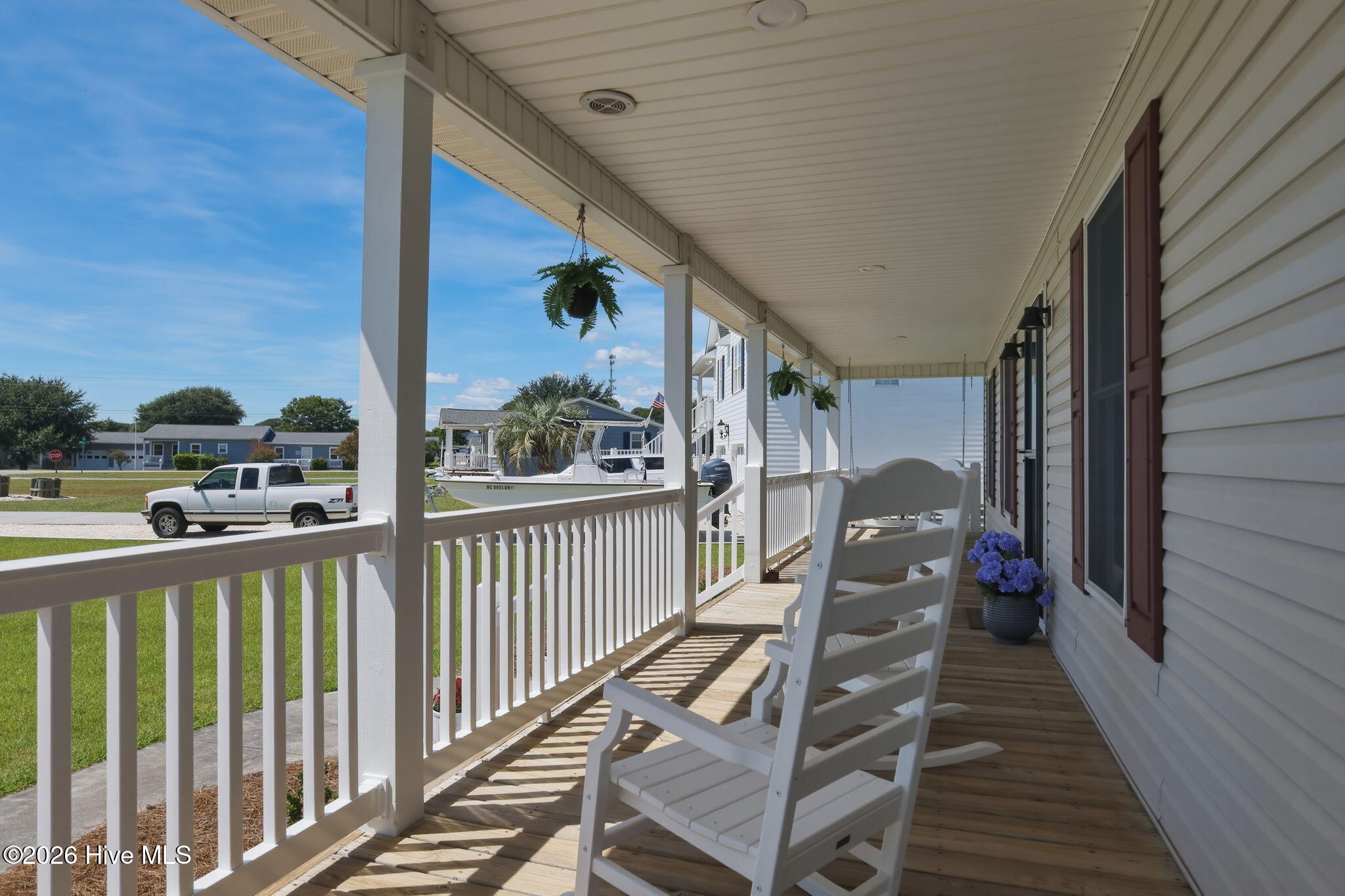 105 Franklin Court Property Photo 14