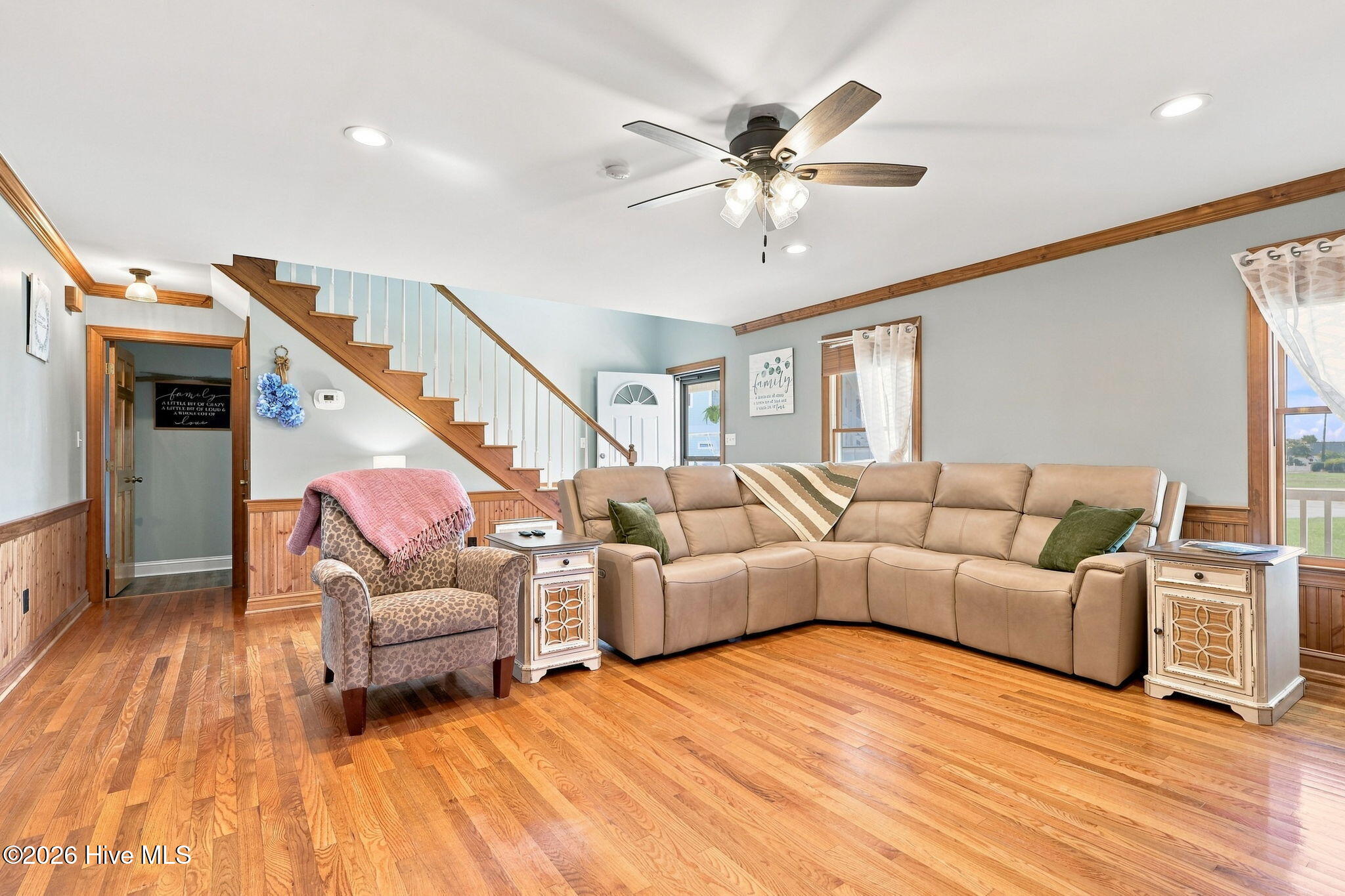 105 Franklin Court Property Photo 15
