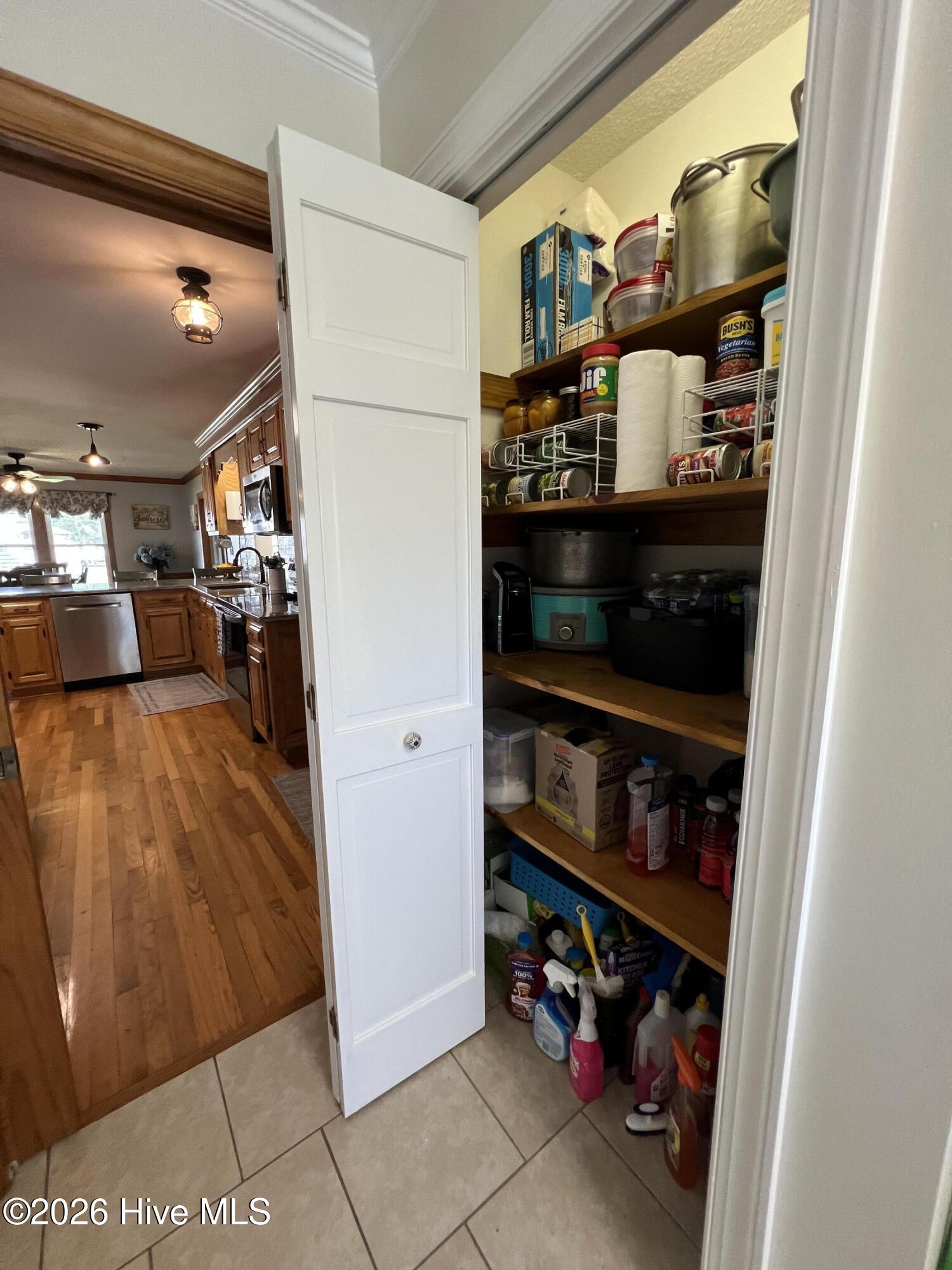 105 Franklin Court Property Photo 27