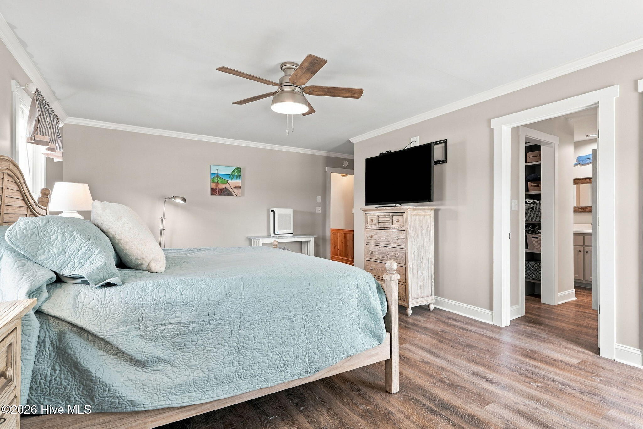 105 Franklin Court Property Photo 32