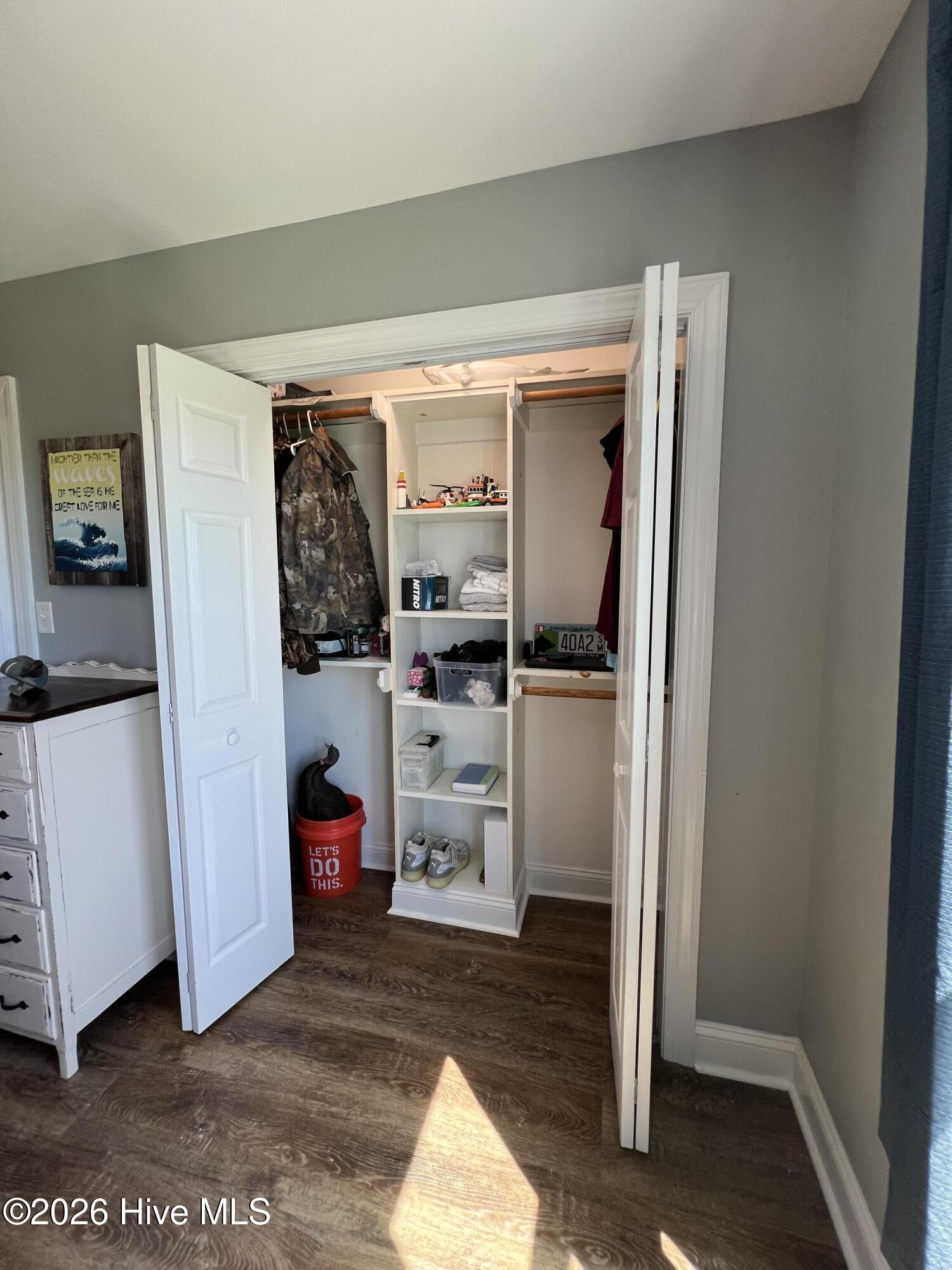 105 Franklin Court Property Photo 43
