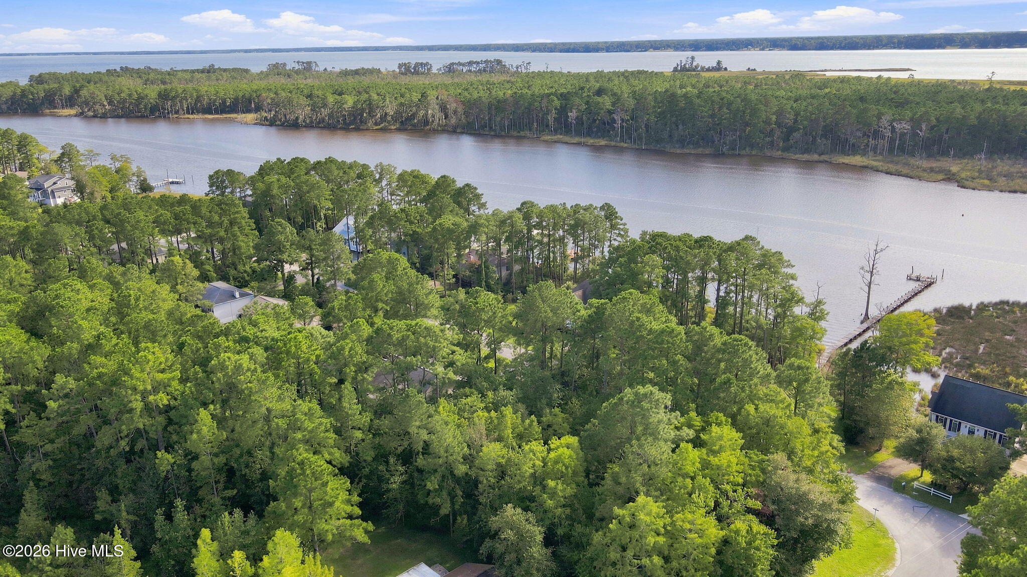 5303 Trade Winds Road Property Photo 9
