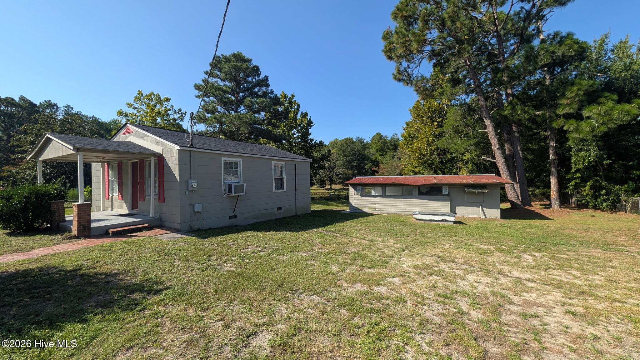 3308 King Charles Road Property Photo 7