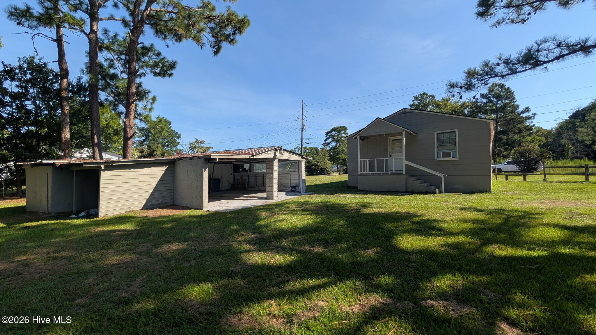 3308 King Charles Road Property Photo 10