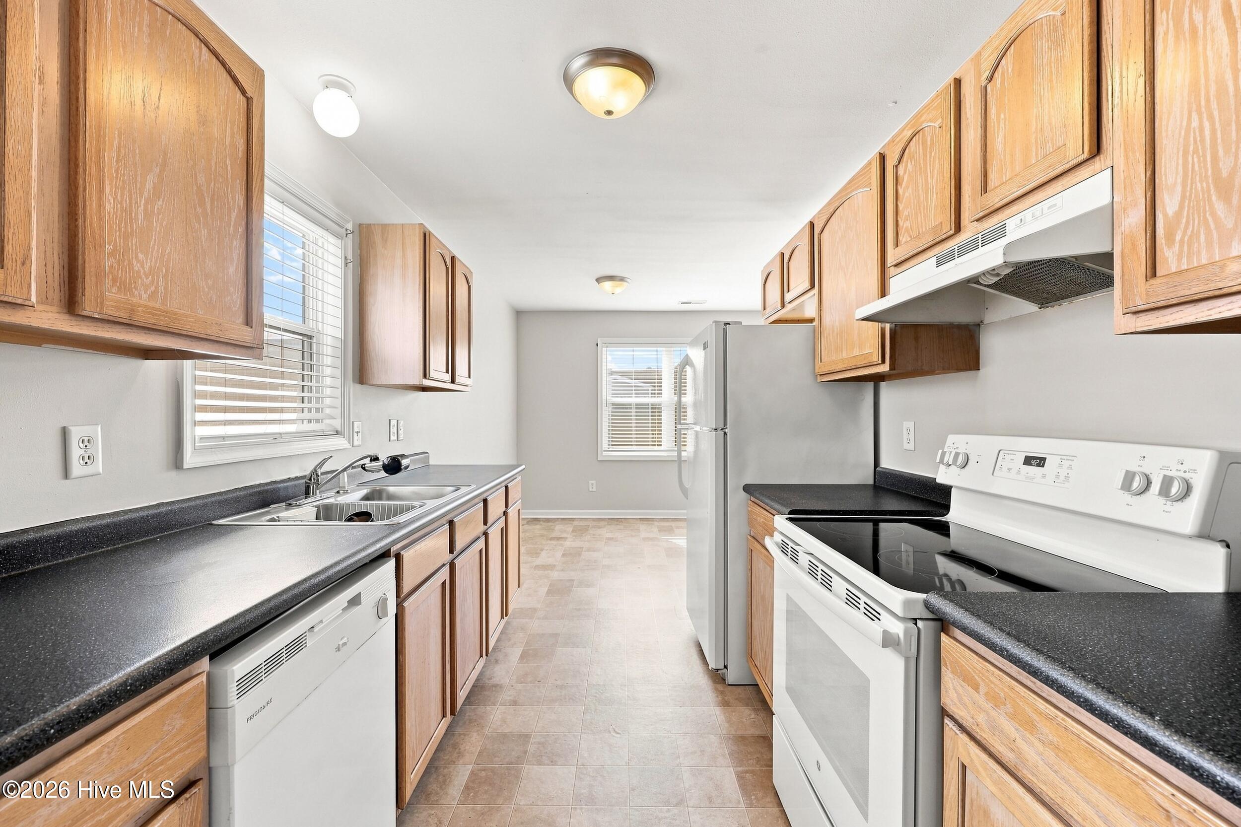 1105 Jessica Street Property Photo 4
