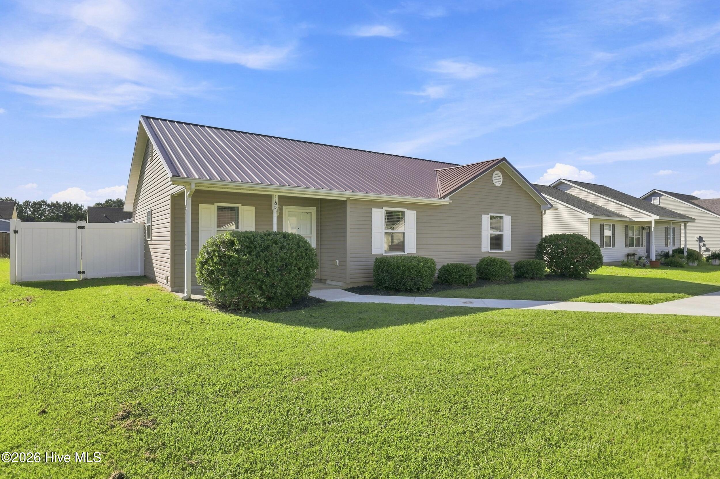 1105 Jessica Street Property Photo 32