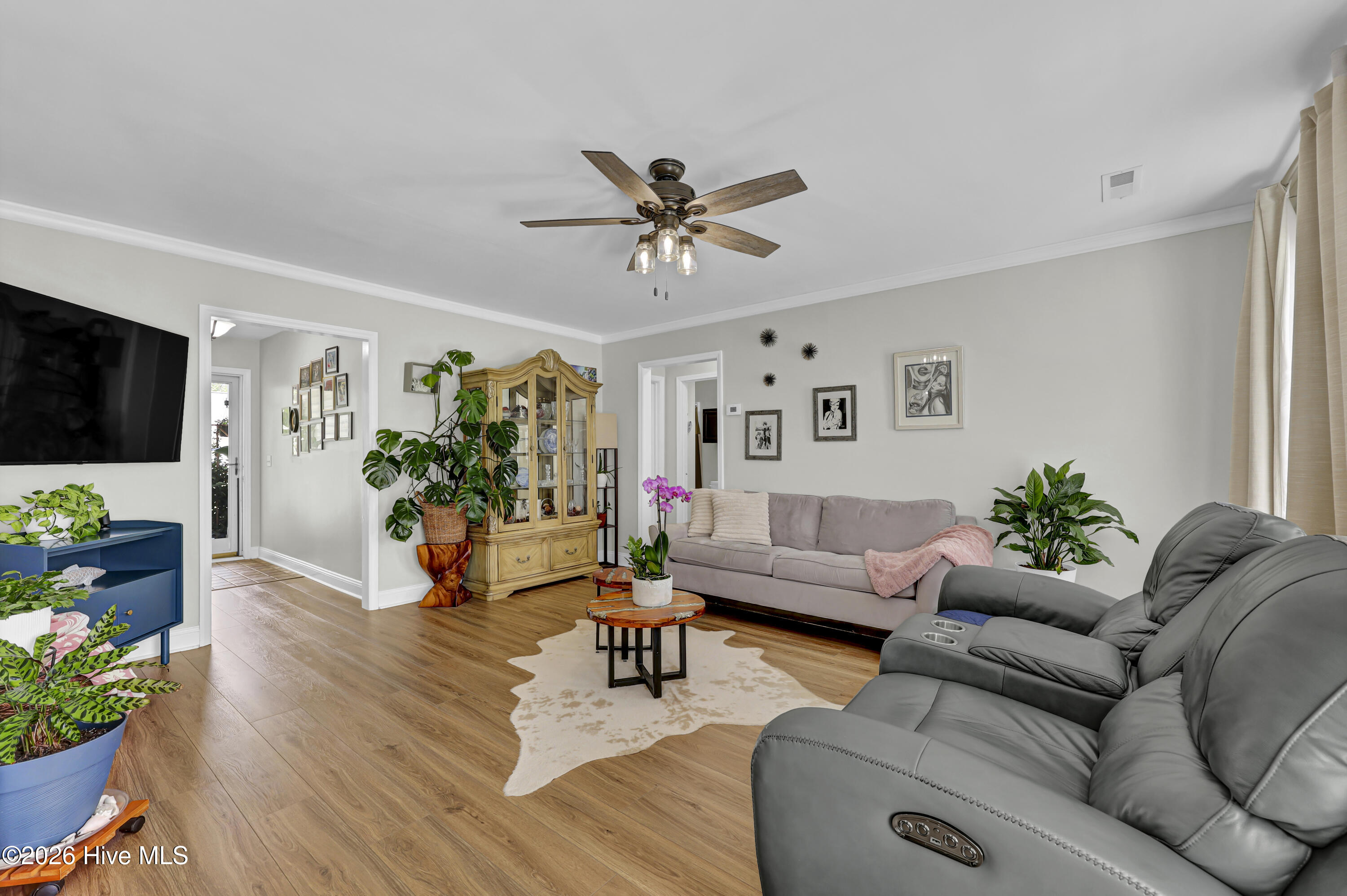 3208 Paramount Way Property Photo 8