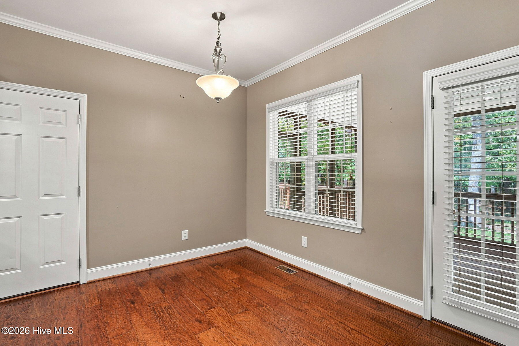 243 Barrette Lane Property Photo 8