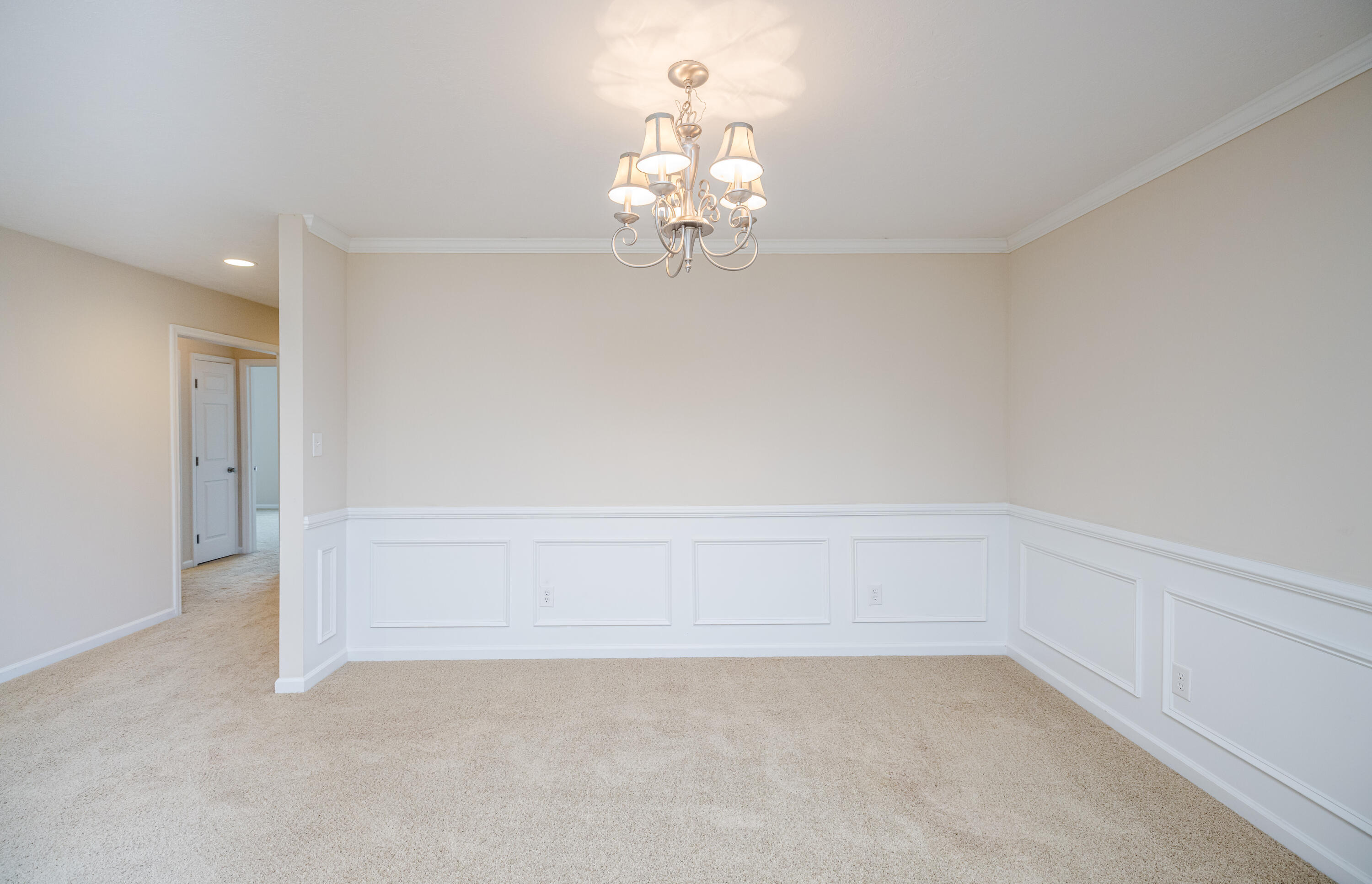 272 High Meadows Circle Property Photo 9