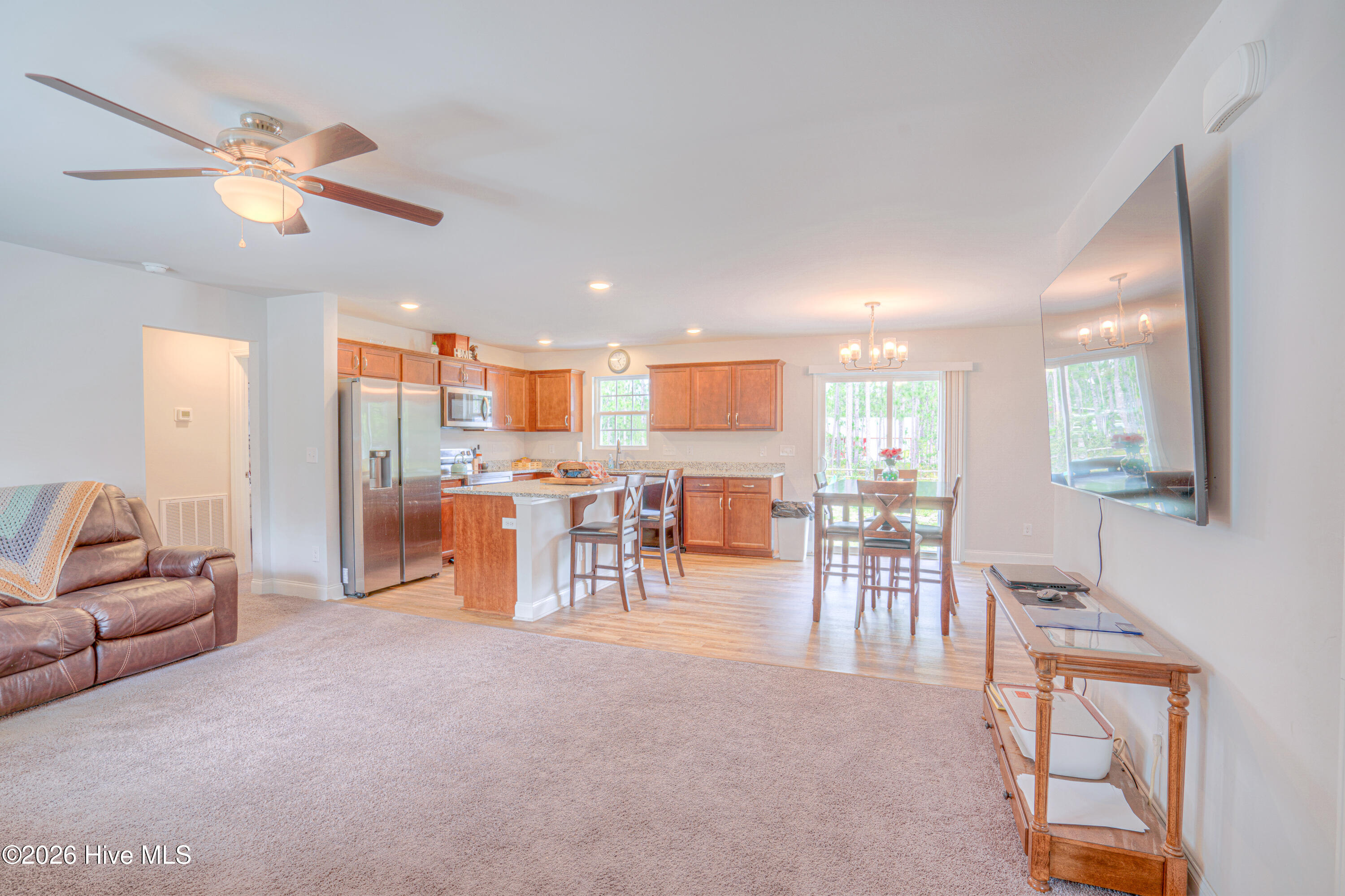 1053 Springdale Road Property Photo 6
