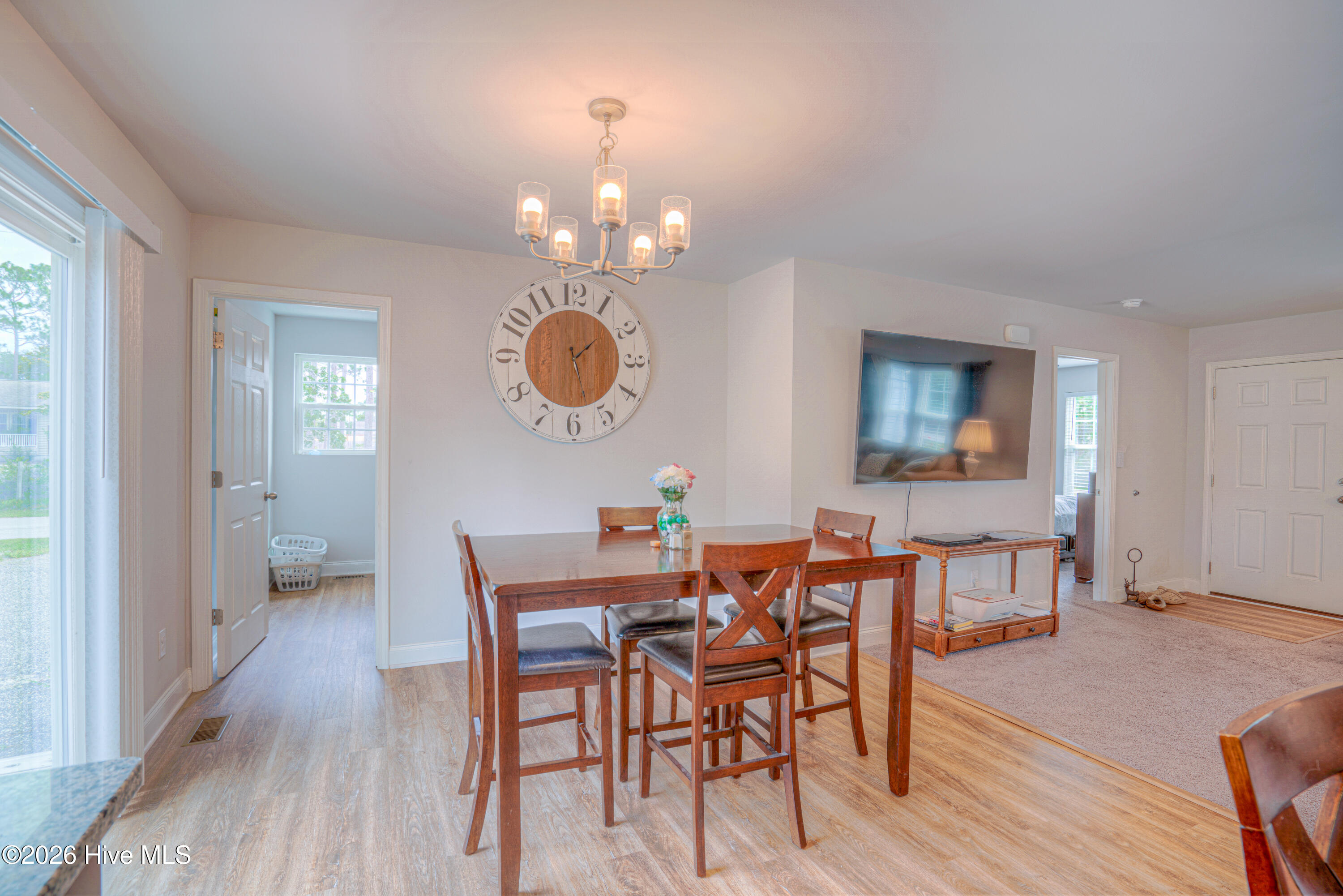 1053 Springdale Road Property Photo 11