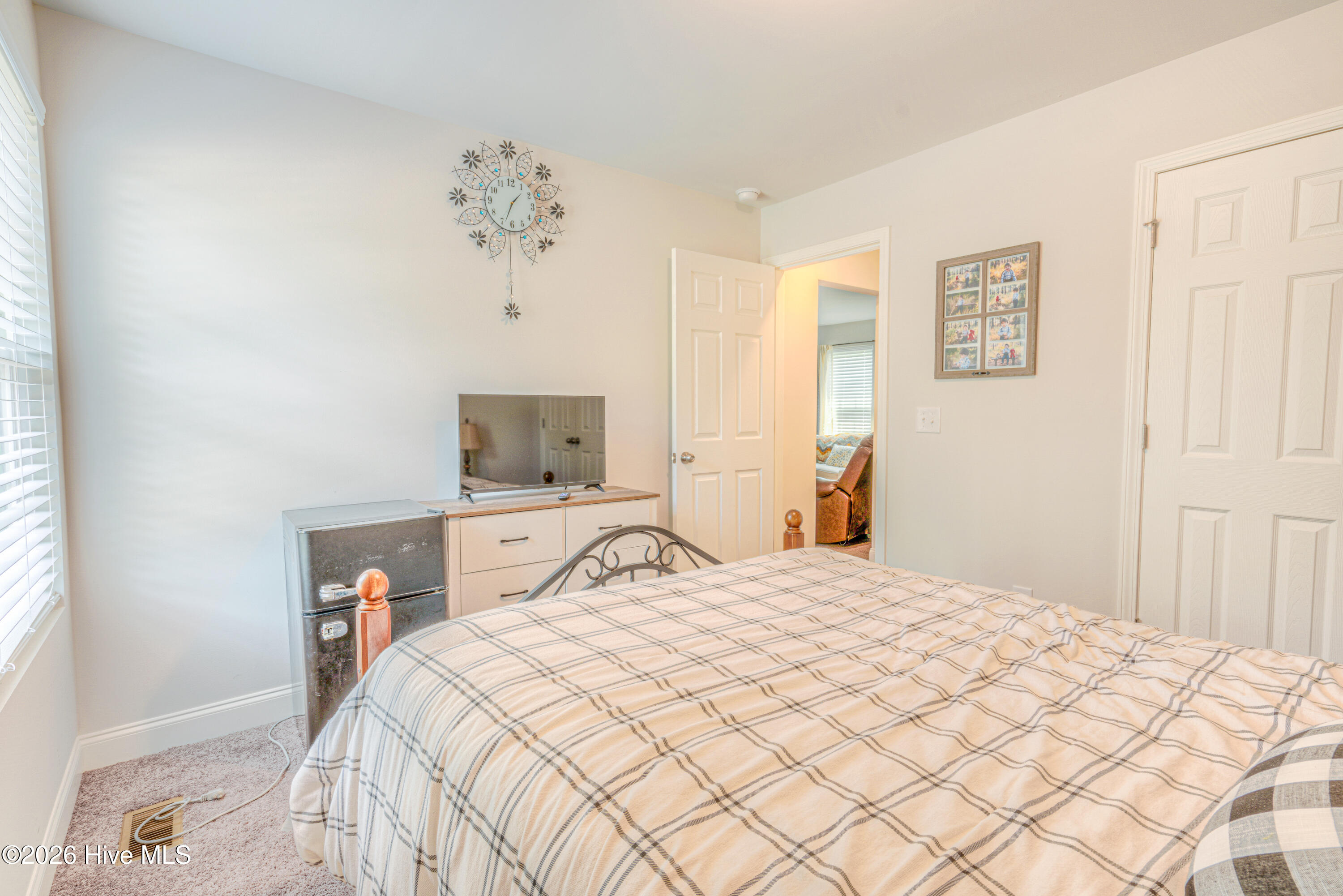 1053 Springdale Road Property Photo 17