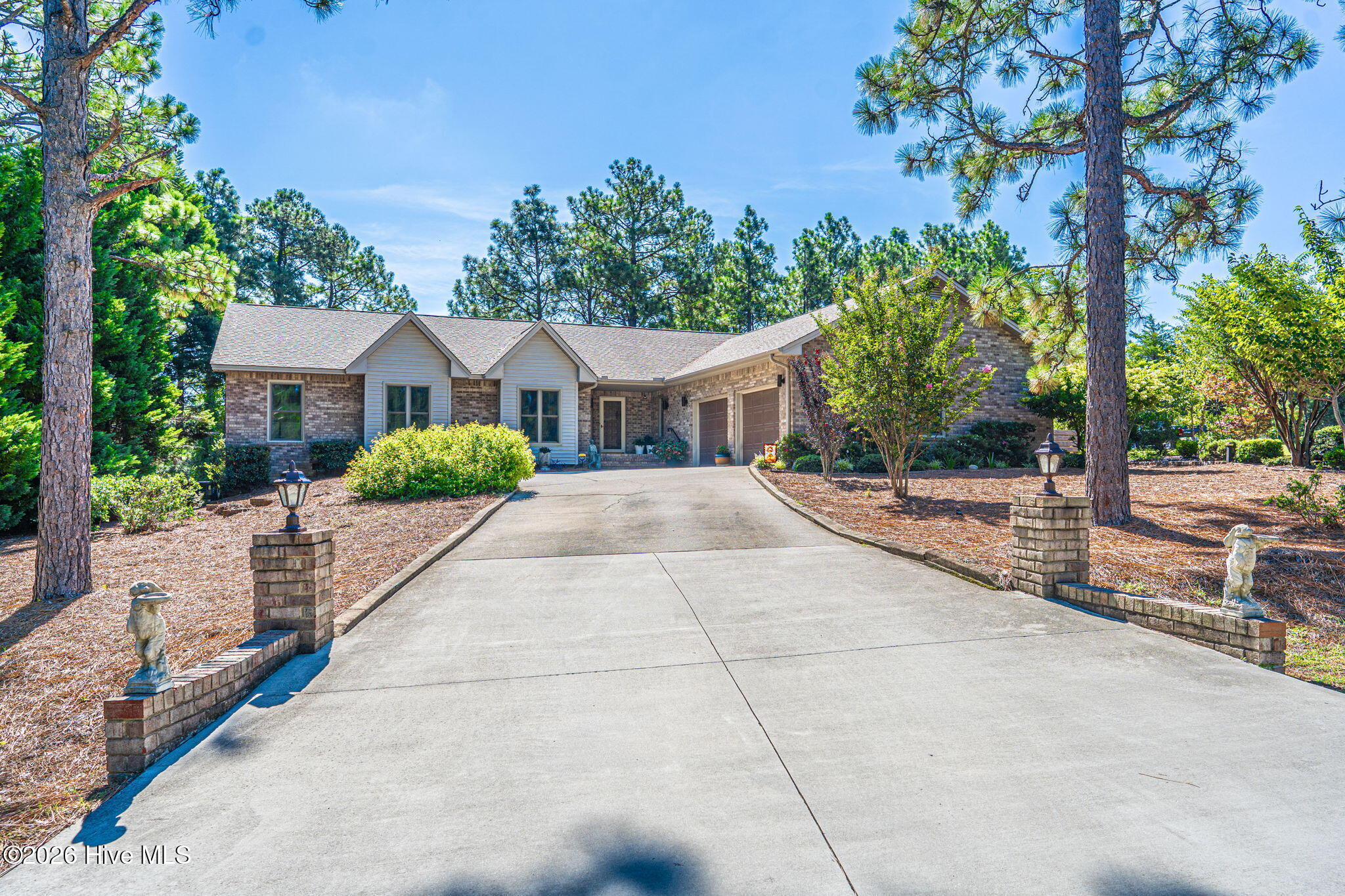 19 Highland Drive Property Photo 1