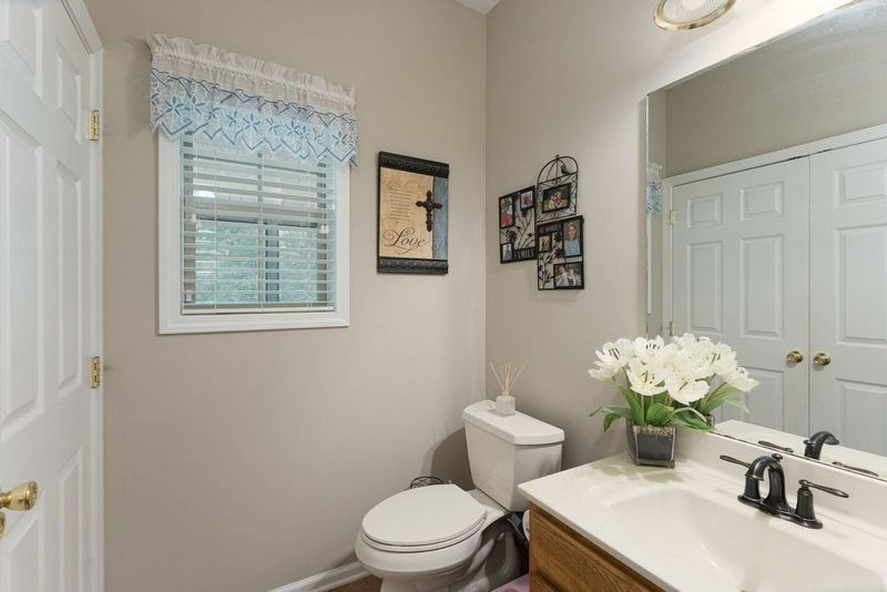 334 Avery Scroggs Road Property Photo 22
