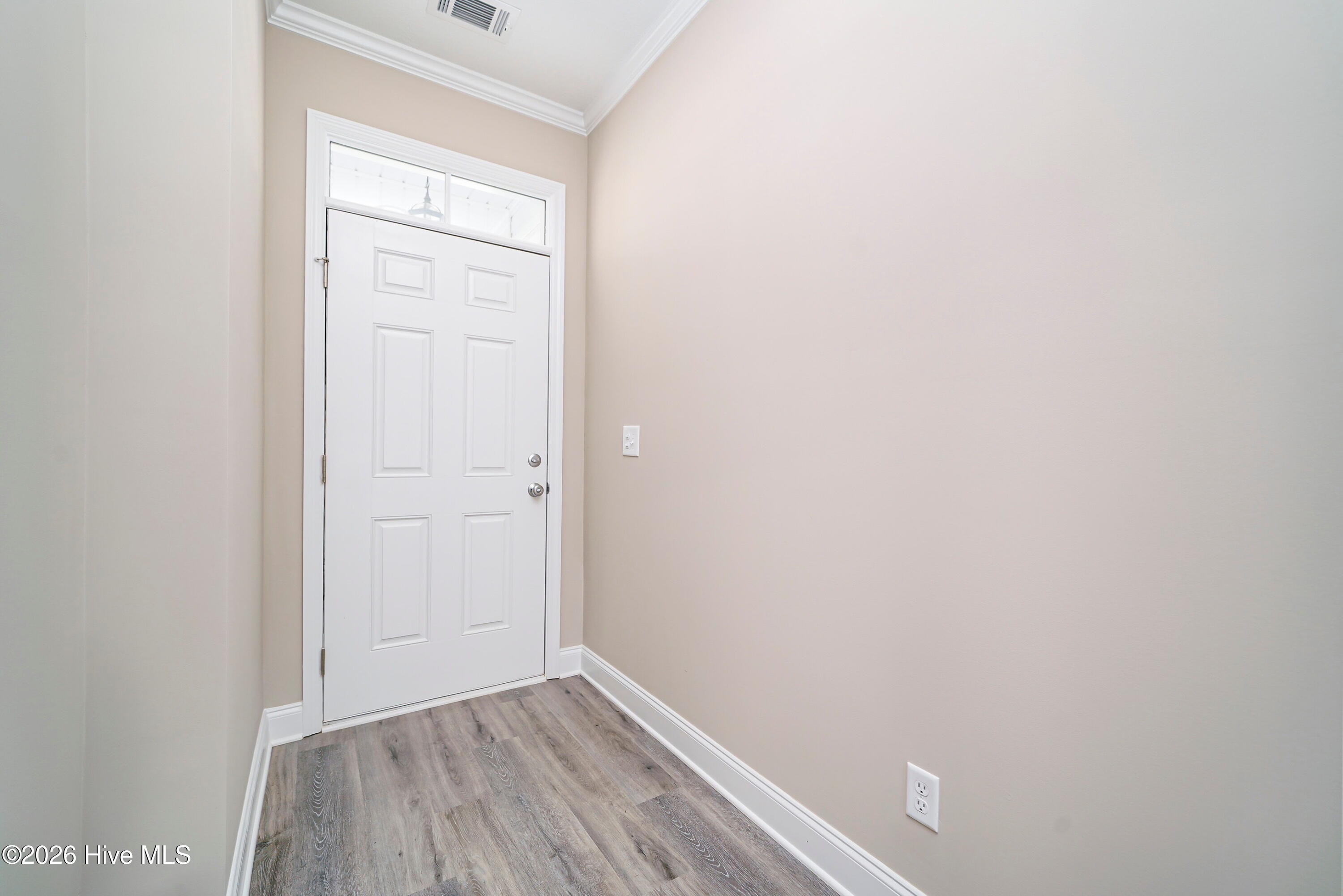 2387 Obsidian Court Property Photo 2