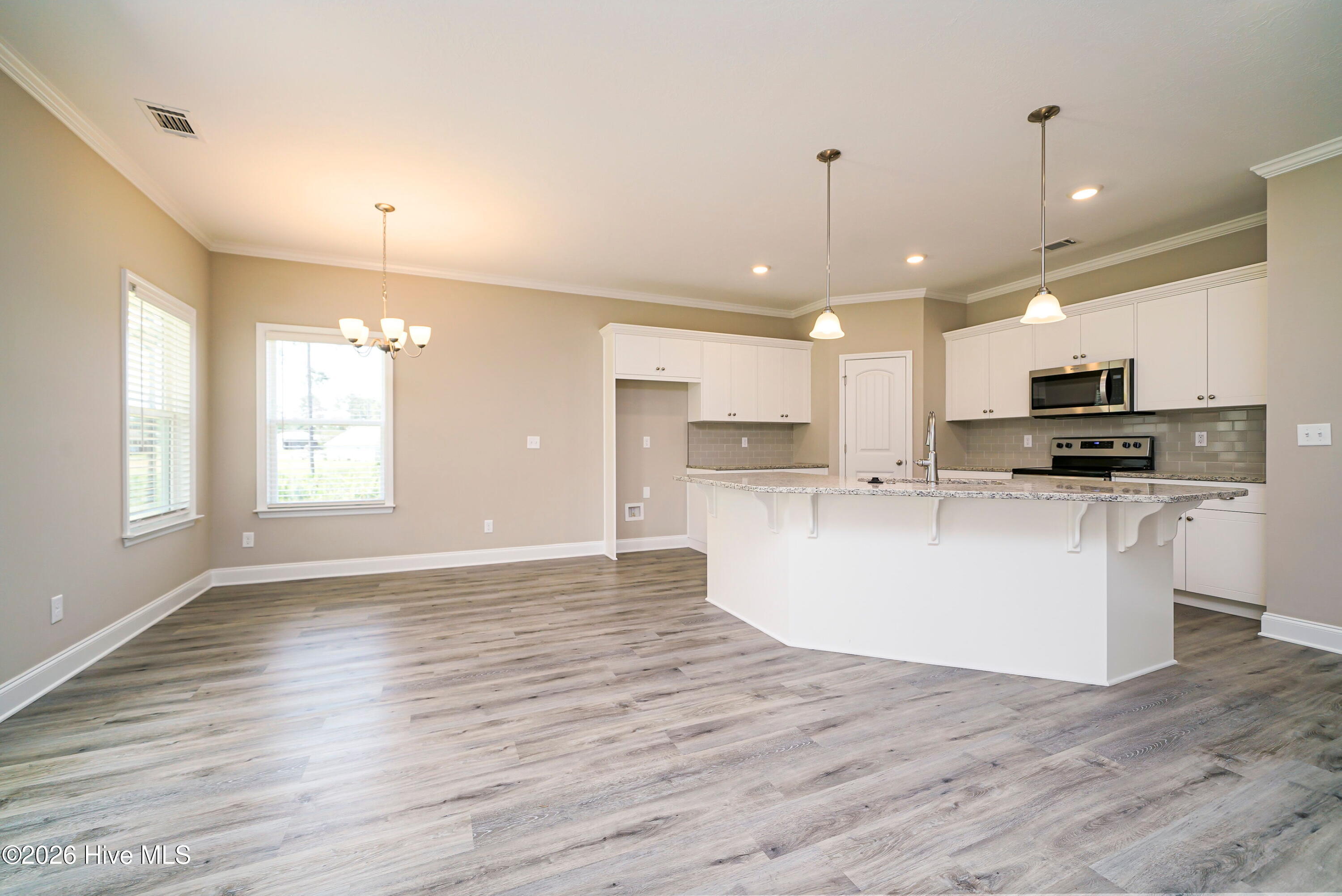 2387 Obsidian Court Property Photo 6