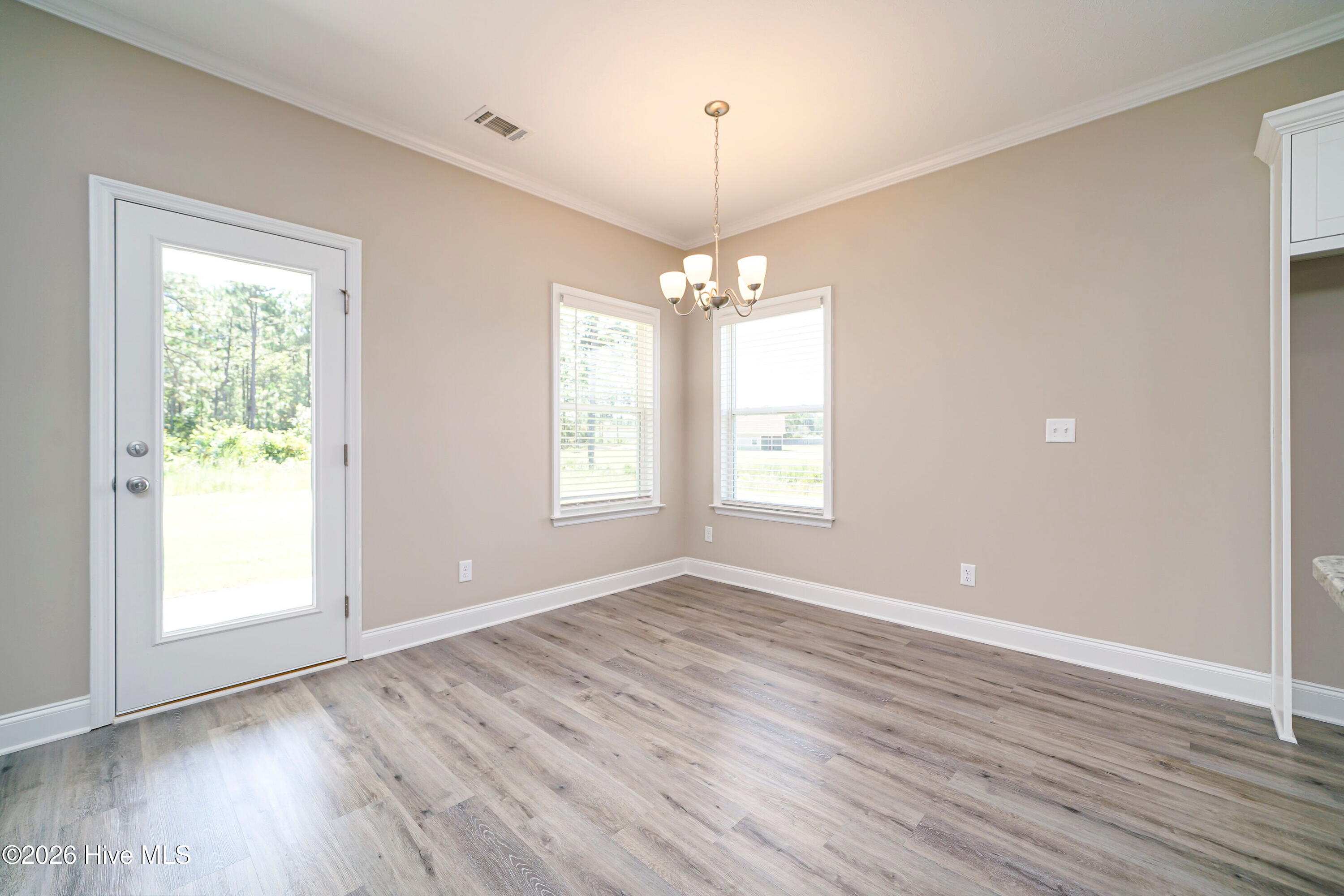 2387 Obsidian Court Property Photo 7