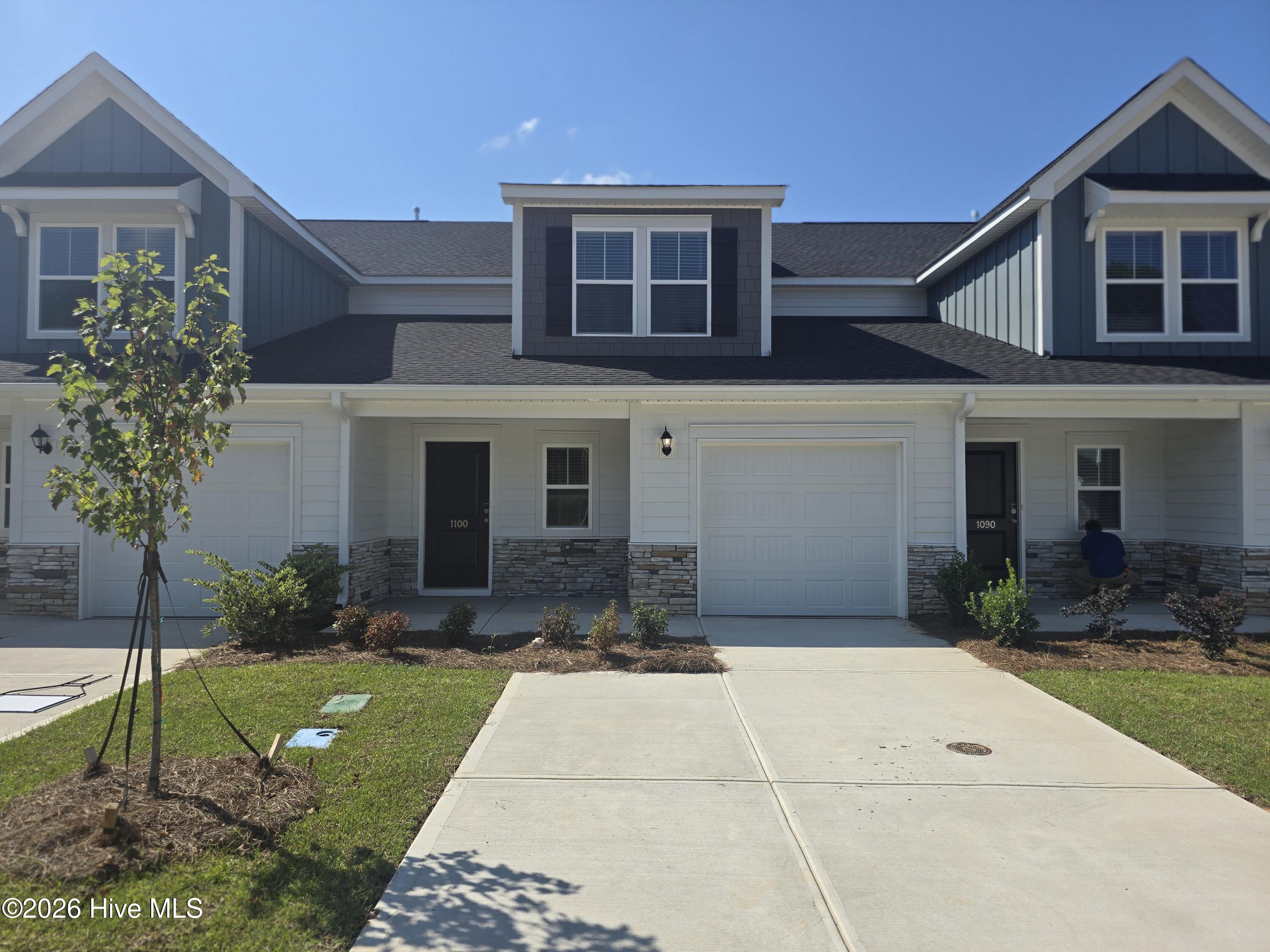 1100 Tabor Place Property Photo 1