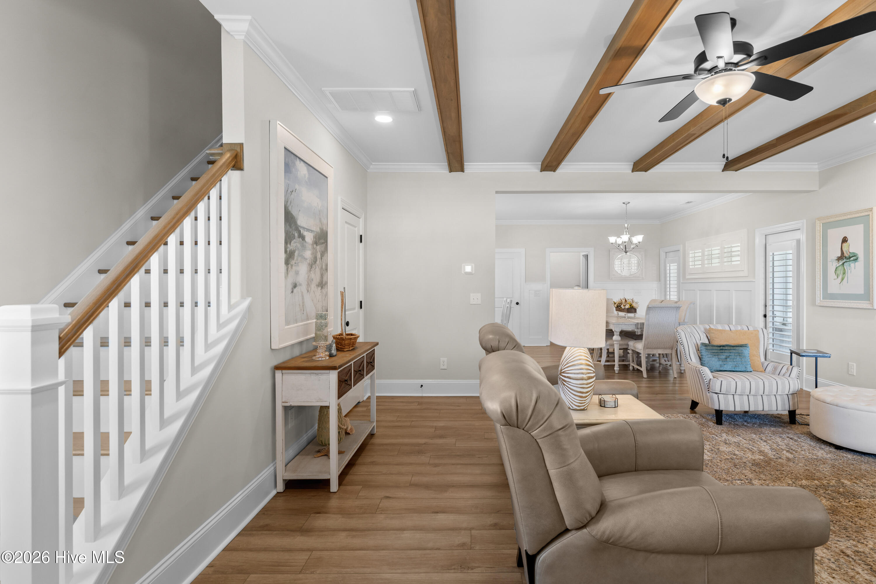 51 W Singing Avenue Property Photo 6