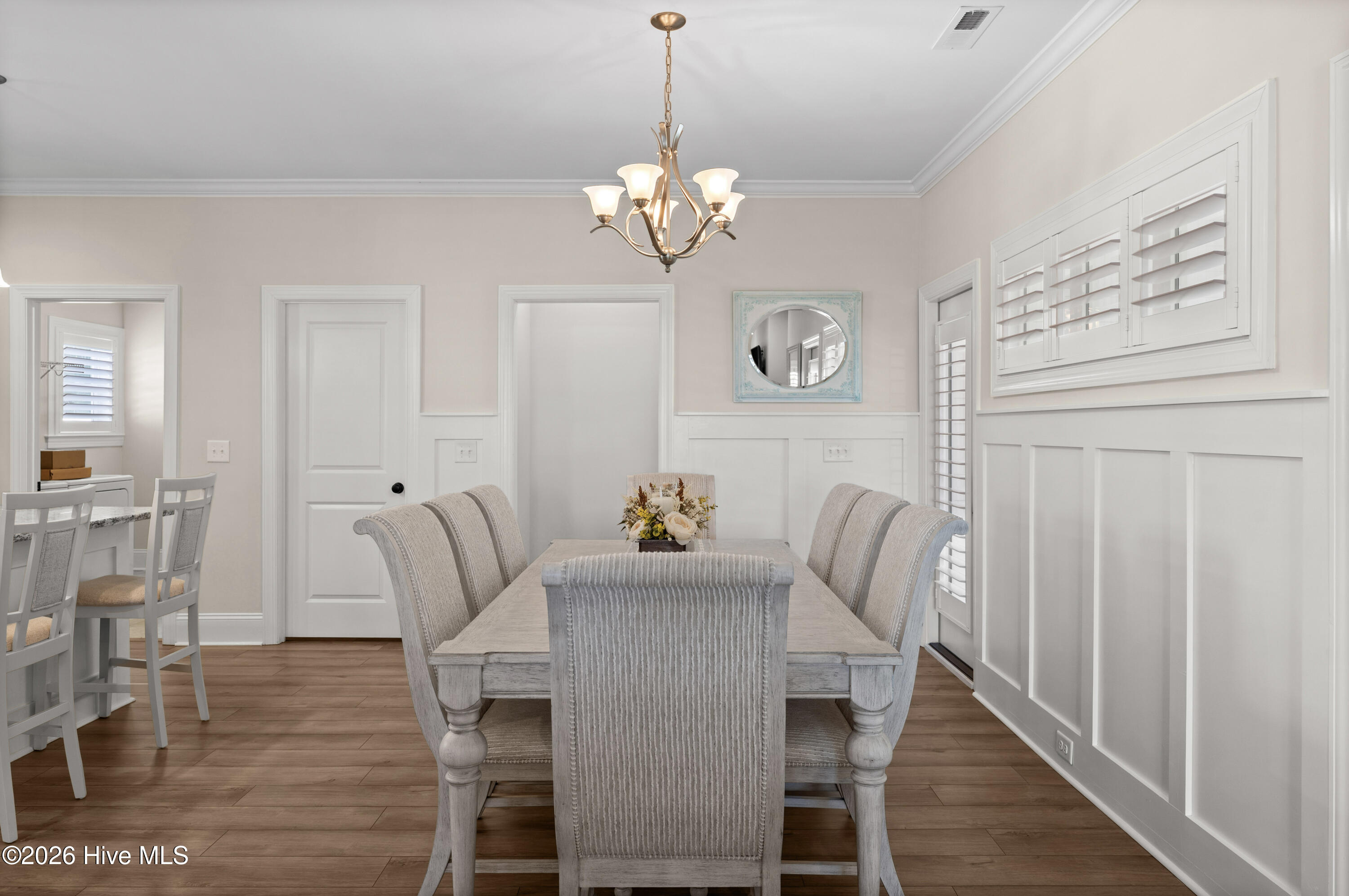 51 W Singing Avenue Property Photo 10