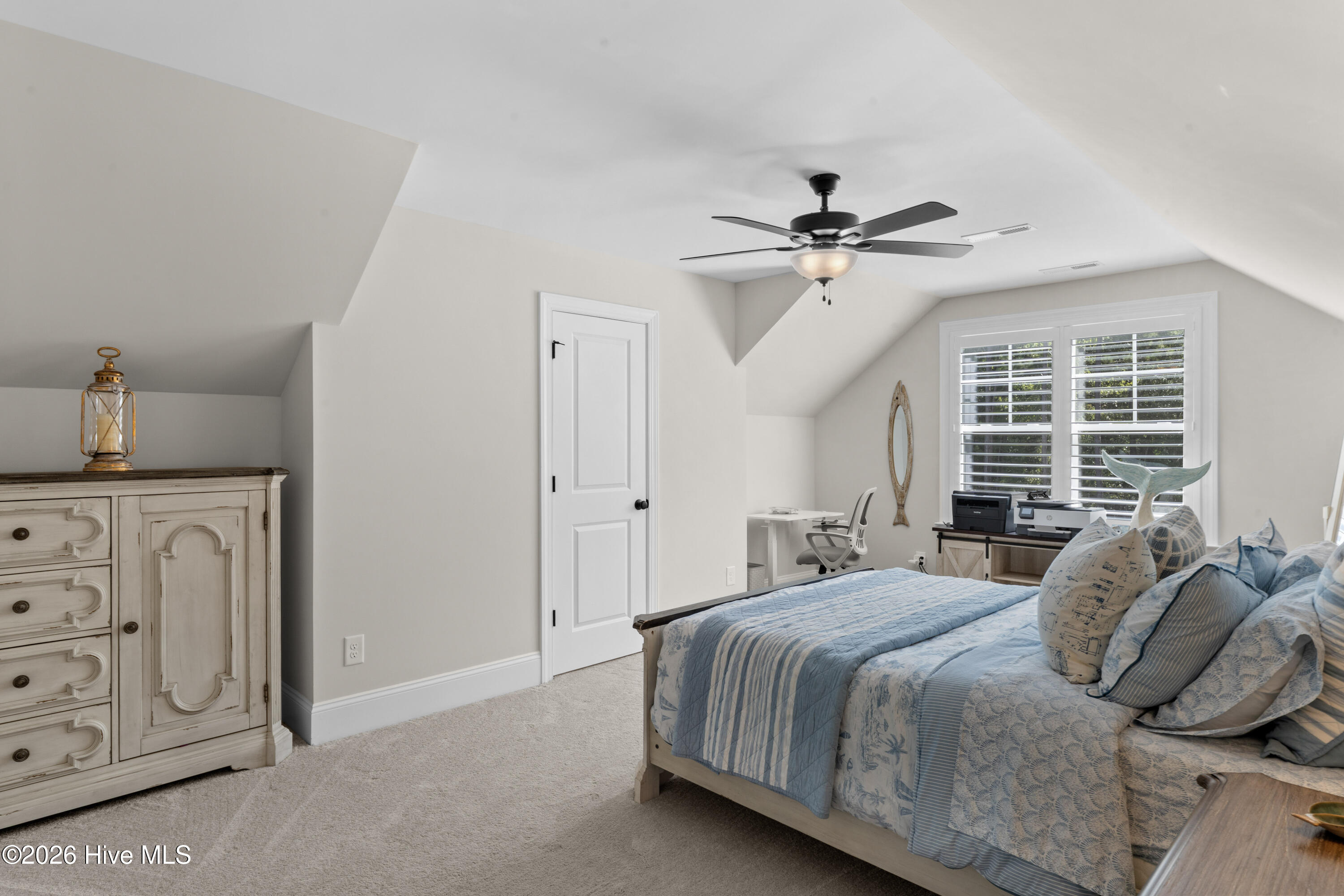 51 W Singing Avenue Property Photo 24