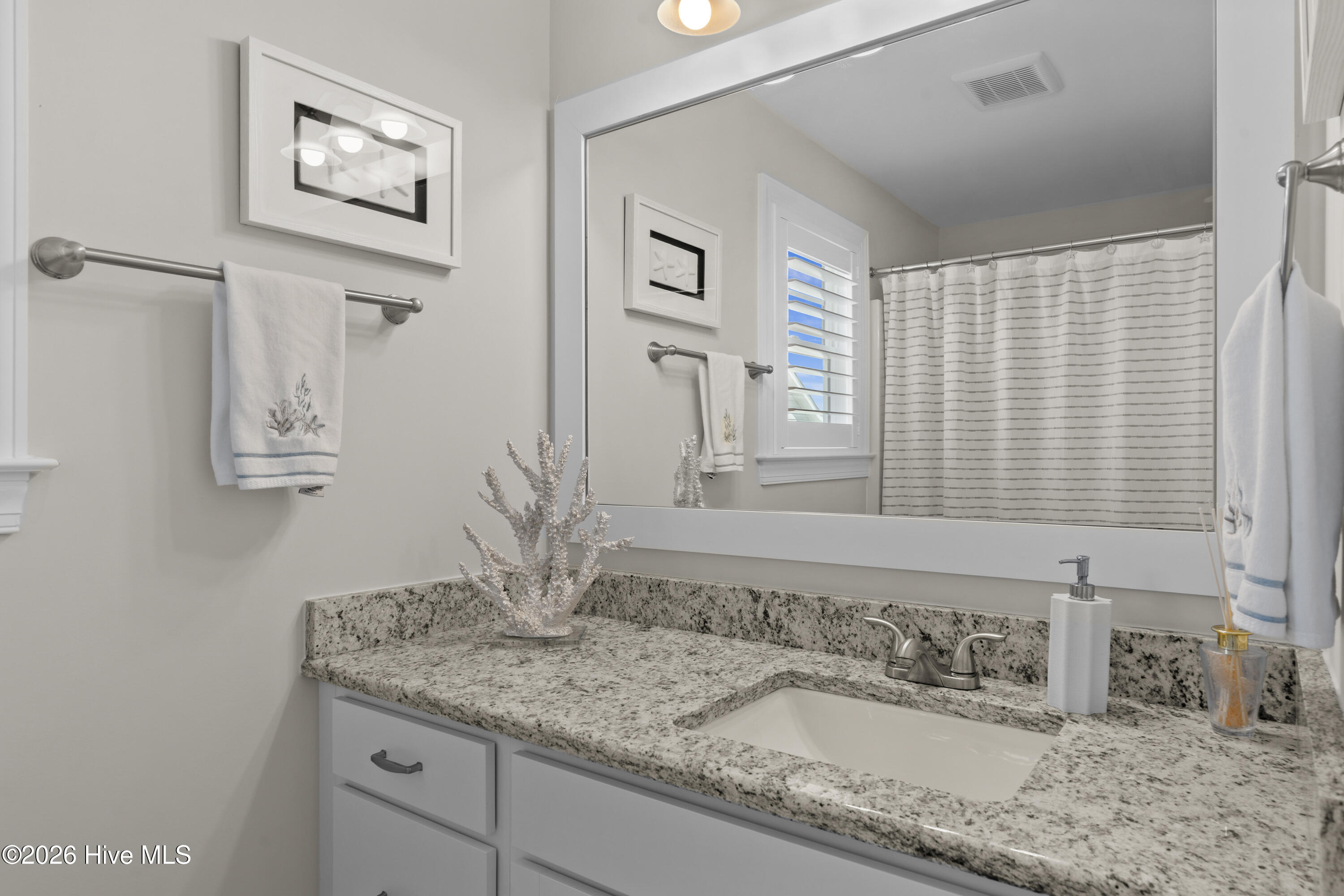 51 W Singing Avenue Property Photo 26
