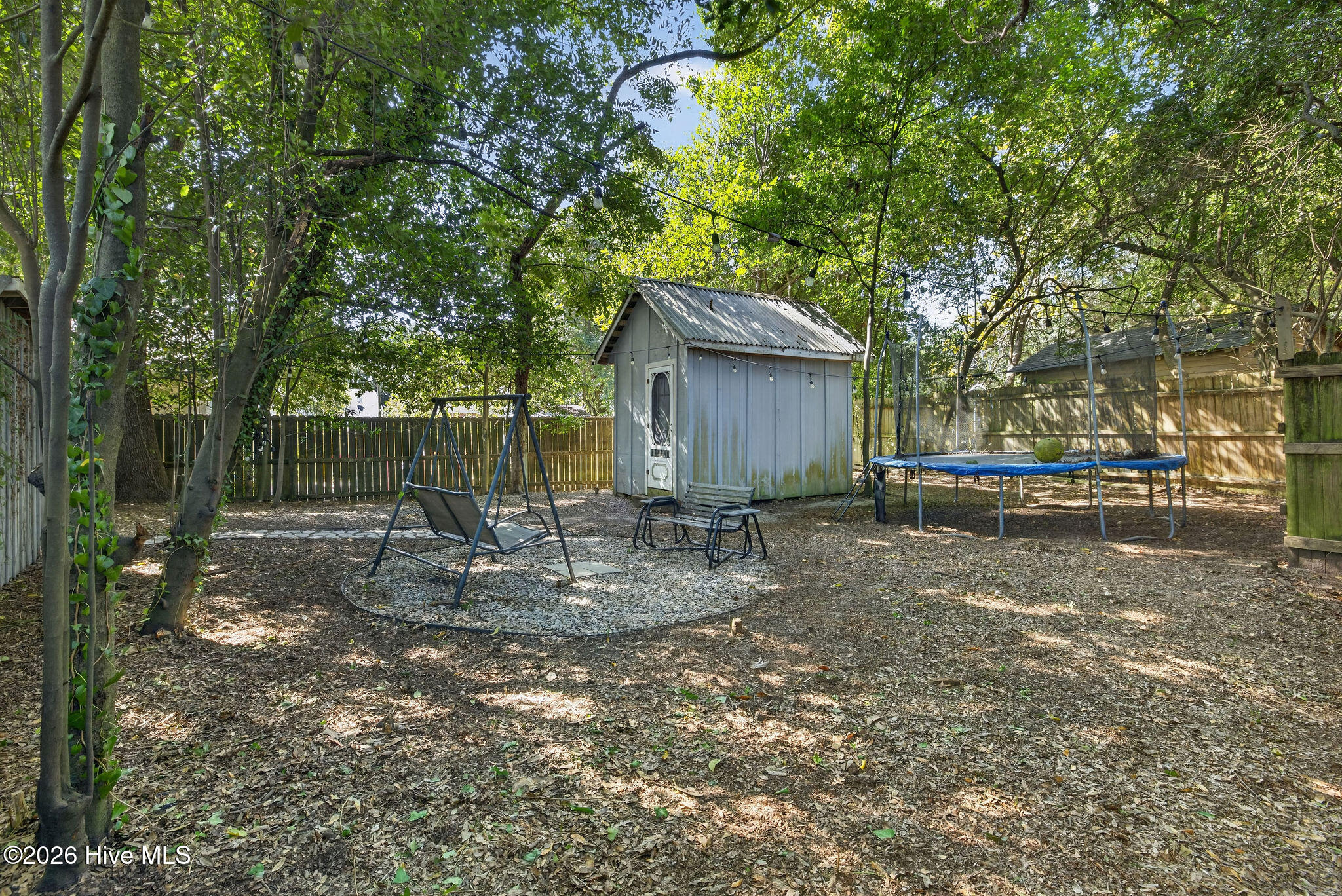 1822 Waddell Street Property Photo 33