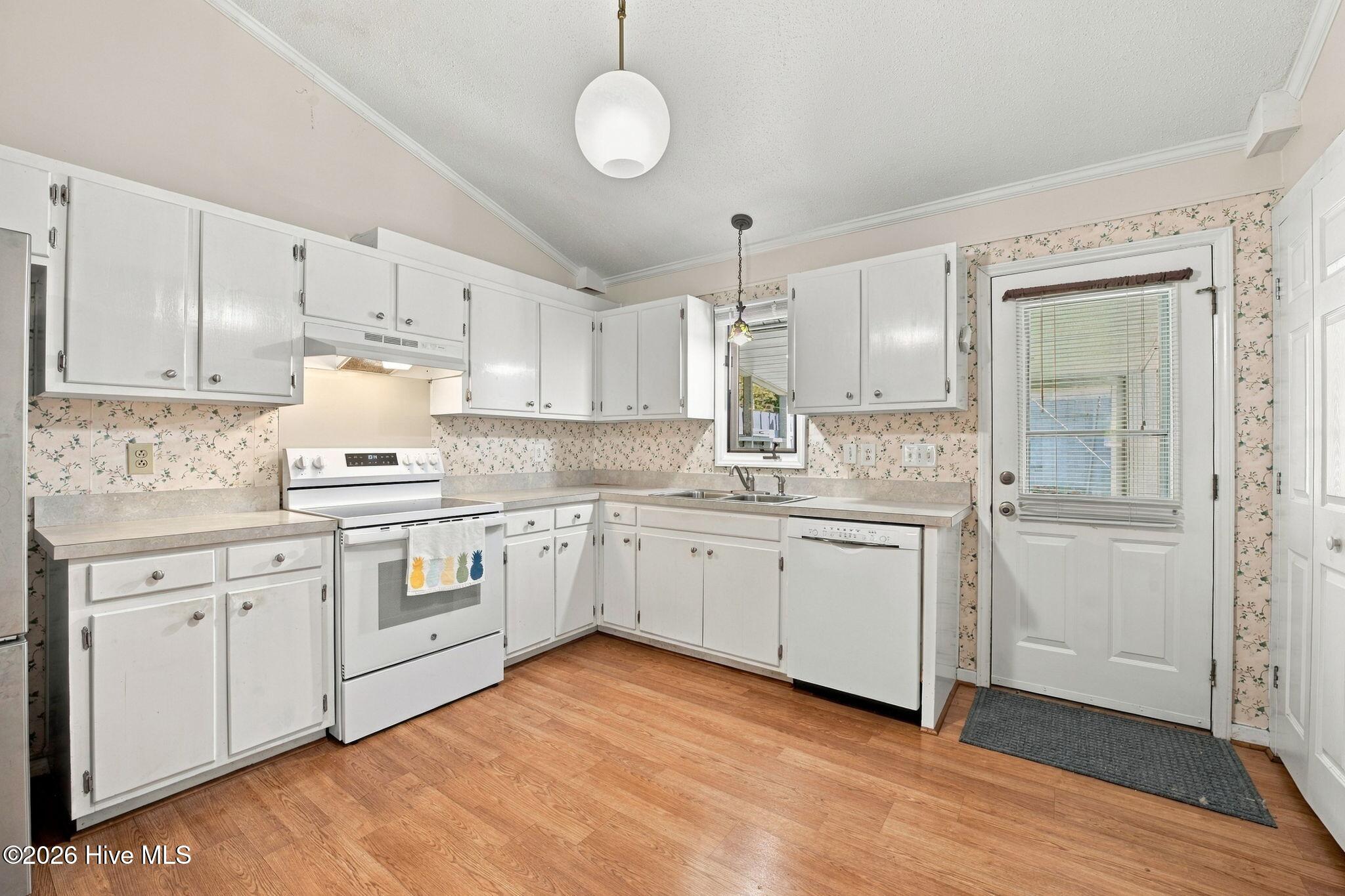 1504 Princeton Lane A Property Photo 11