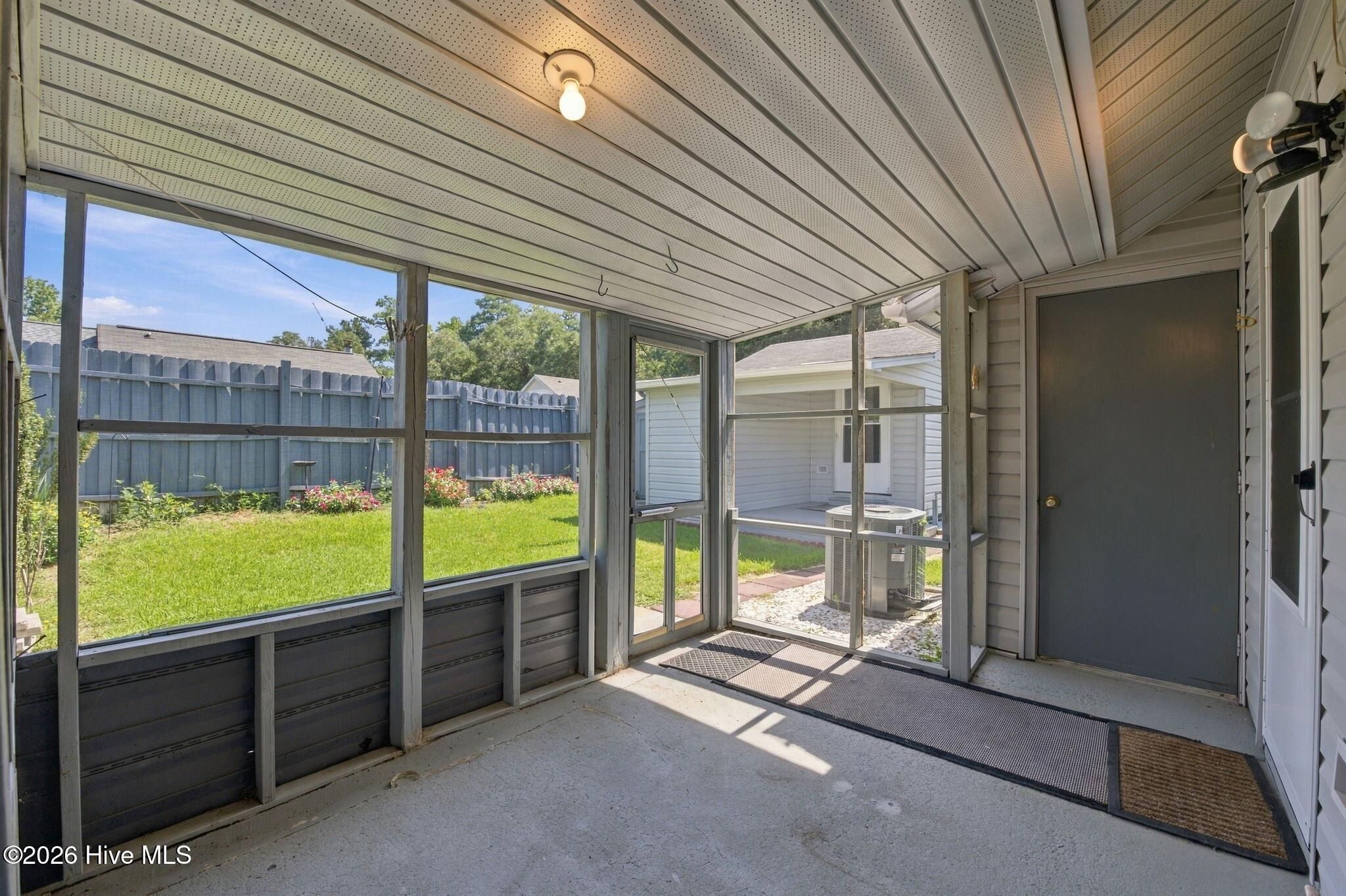 1504 Princeton Lane A Property Photo 21
