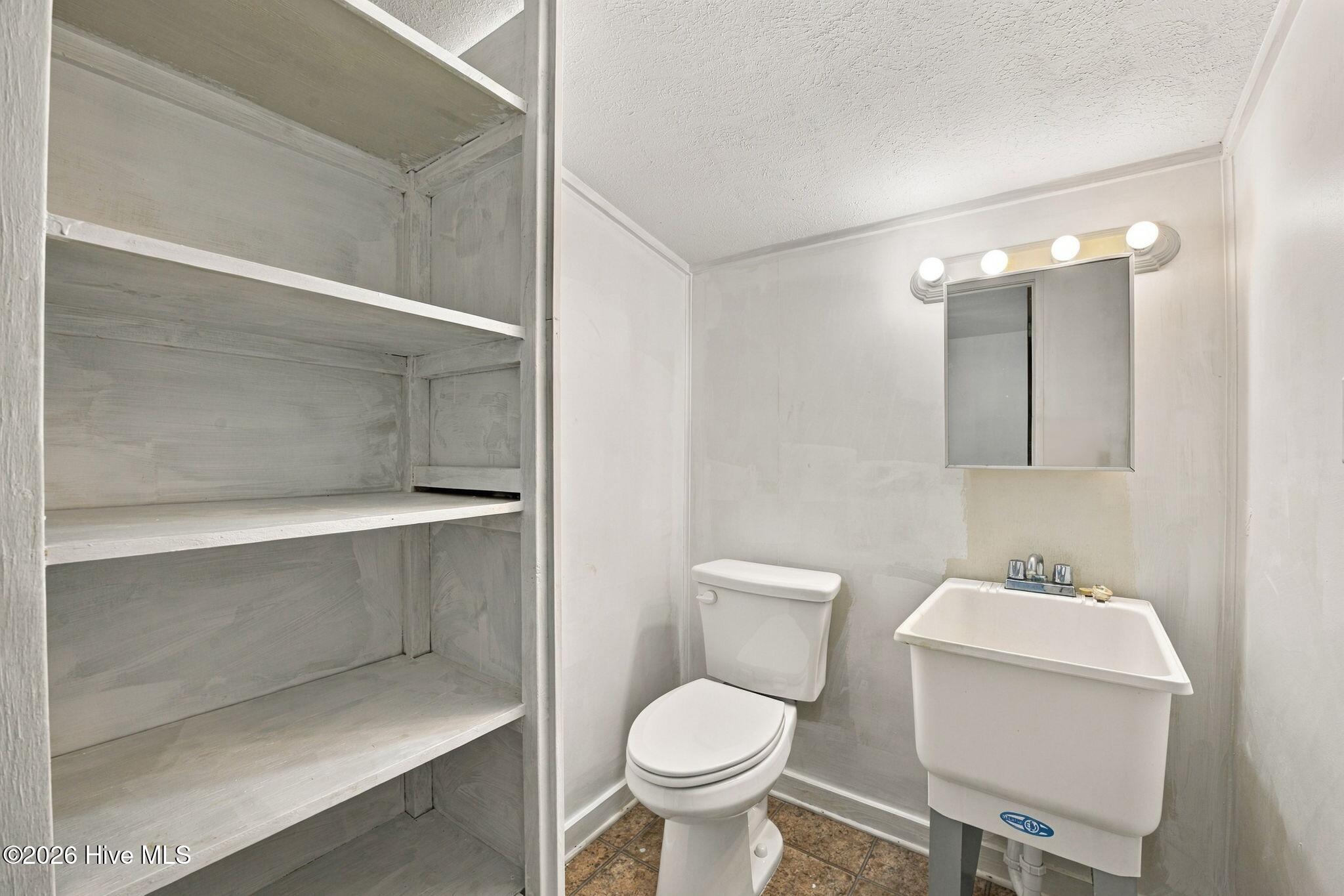 1504 Princeton Lane A Property Photo 29