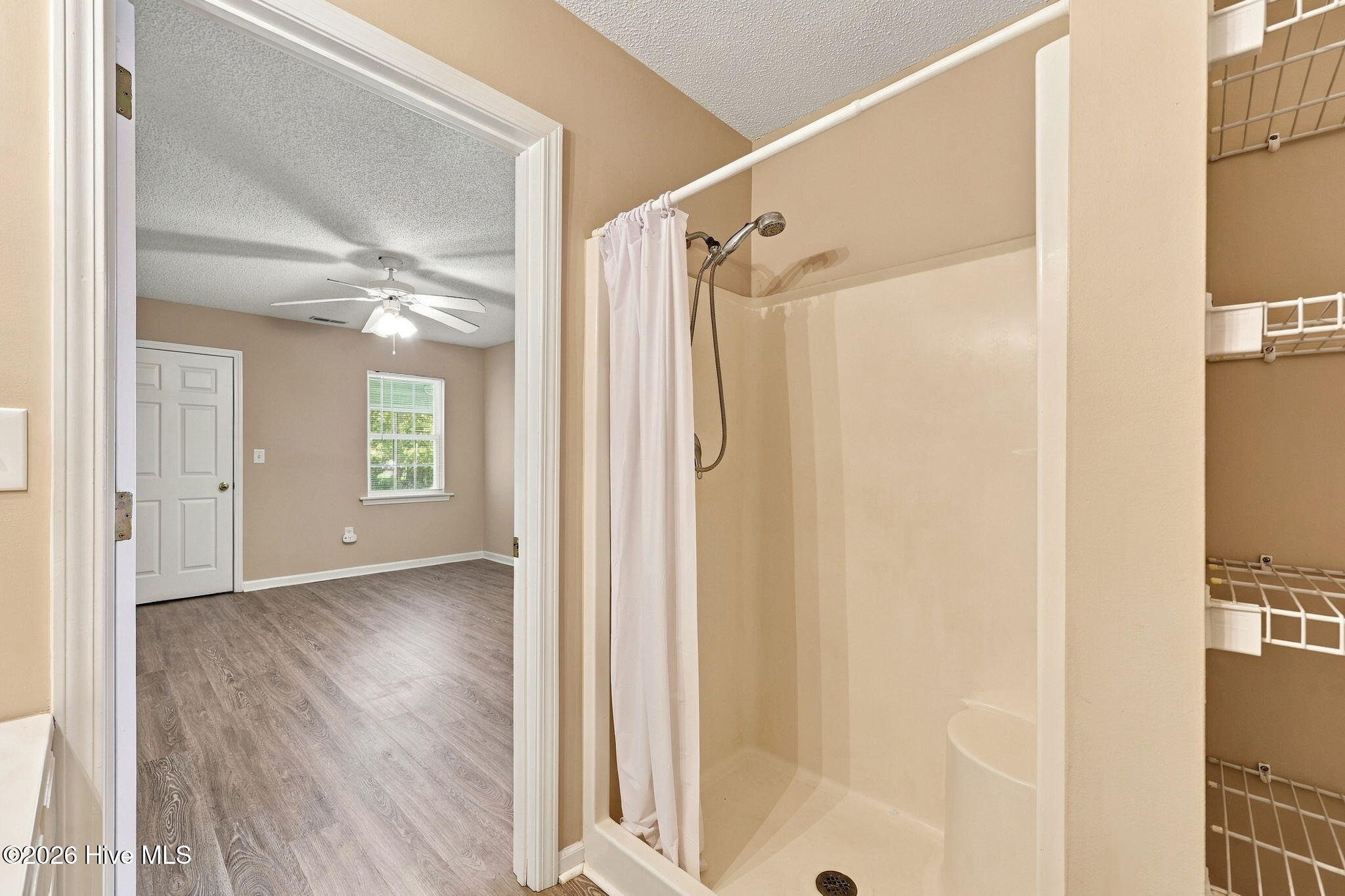 1001 Courtyard E Property Photo 27