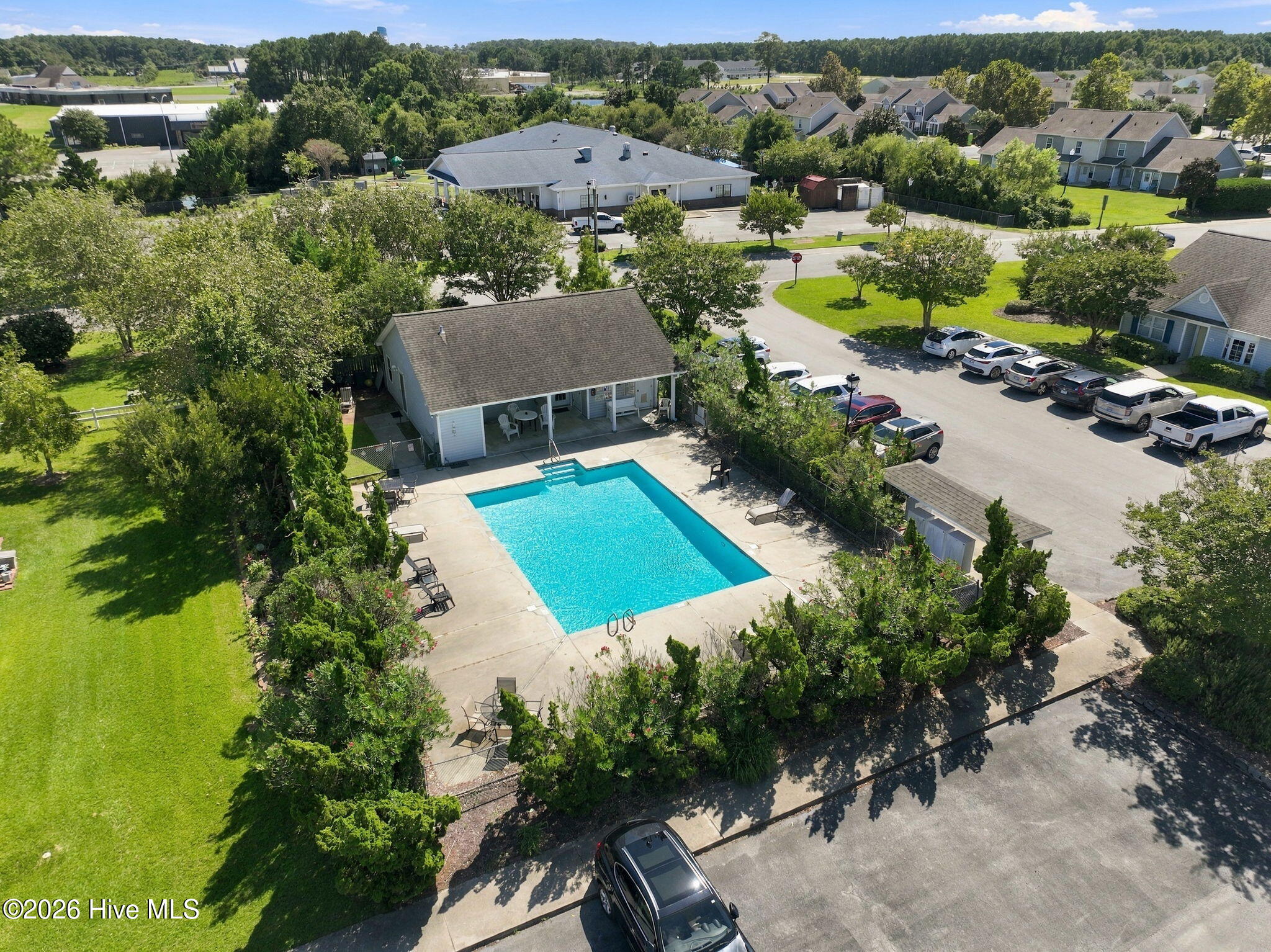 1001 Courtyard E Property Photo 46