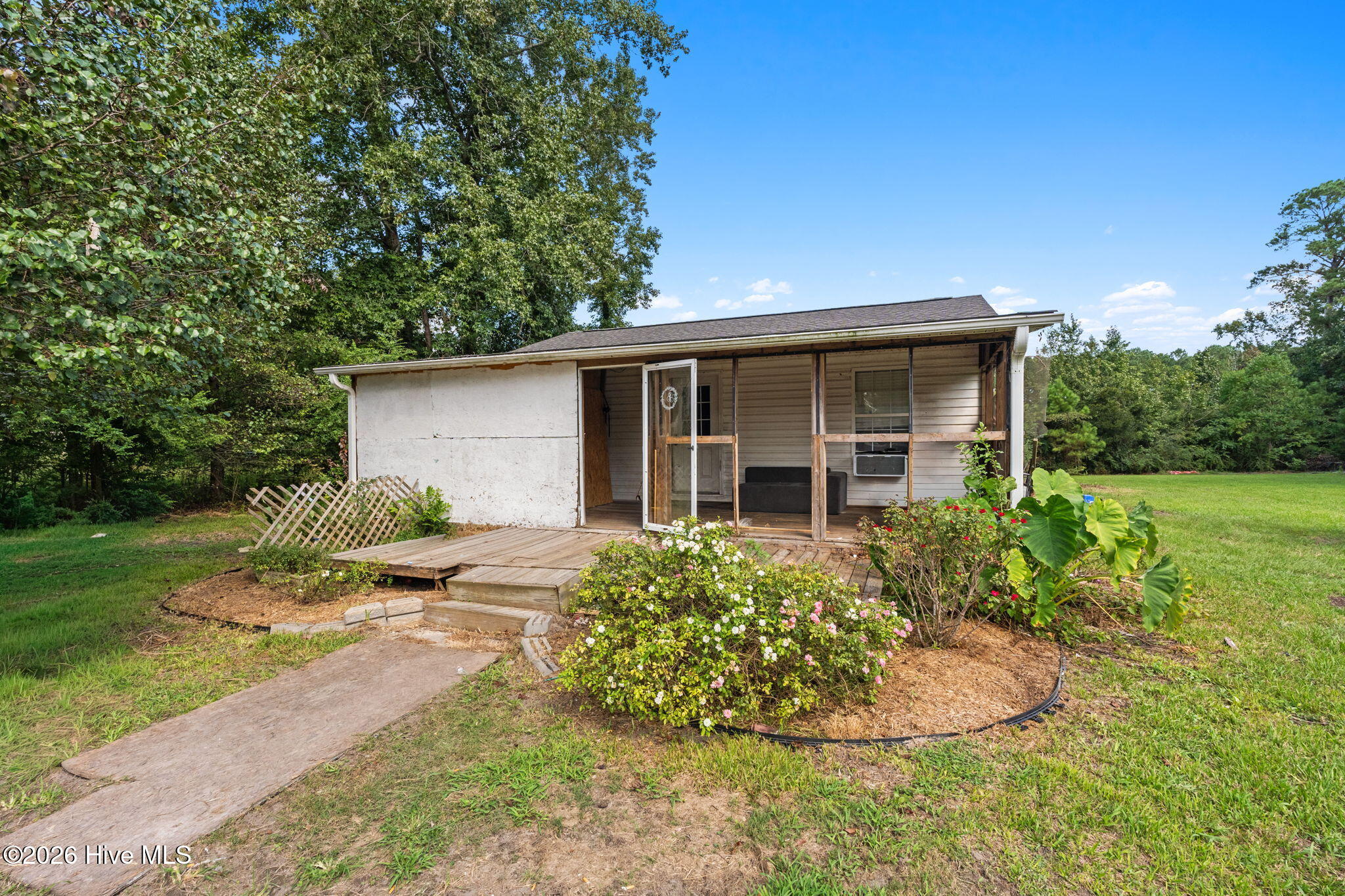 1250 Old Mill Creek Road Se Property Photo 1