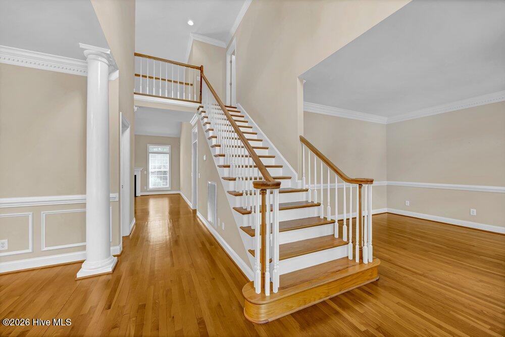 4920 Nicholas Creek Circle Property Photo 6