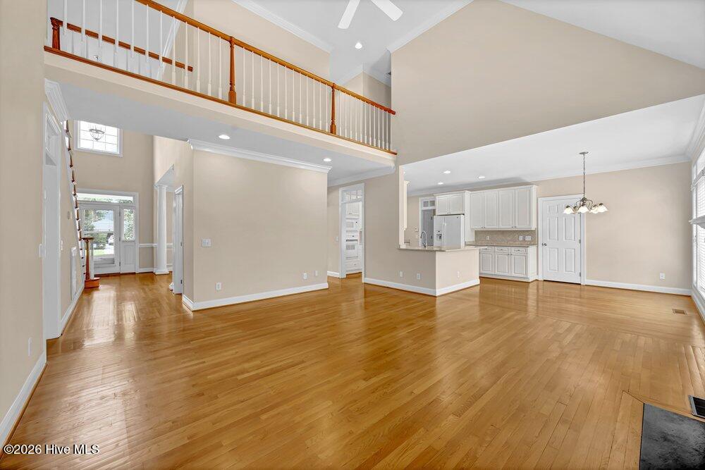 4920 Nicholas Creek Circle Property Photo 7