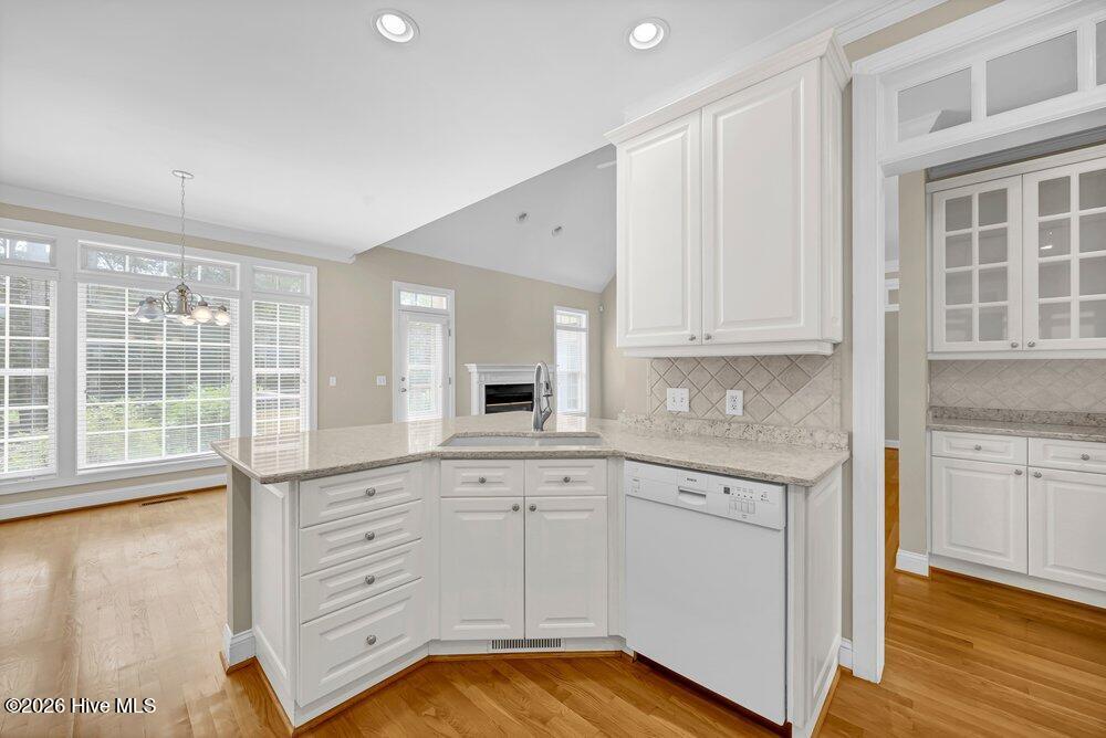4920 Nicholas Creek Circle Property Photo 12