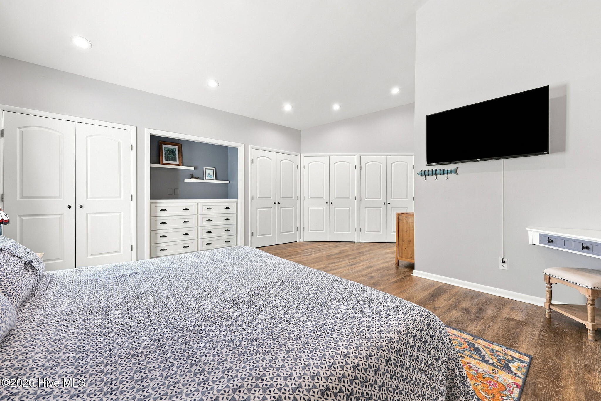 9 Forest Hills Lane Property Photo 13