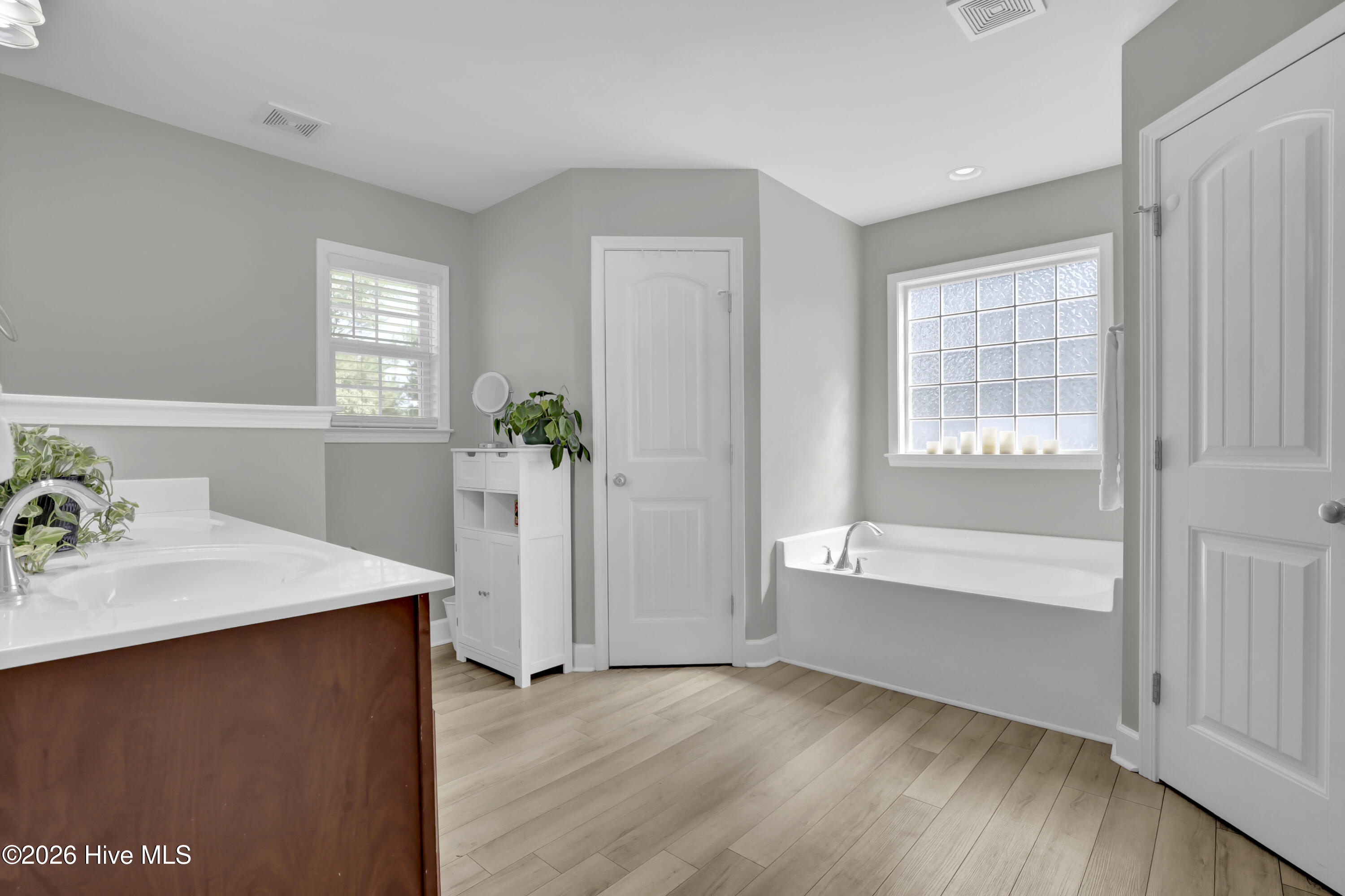 161 Preswick Drive Property Photo 13