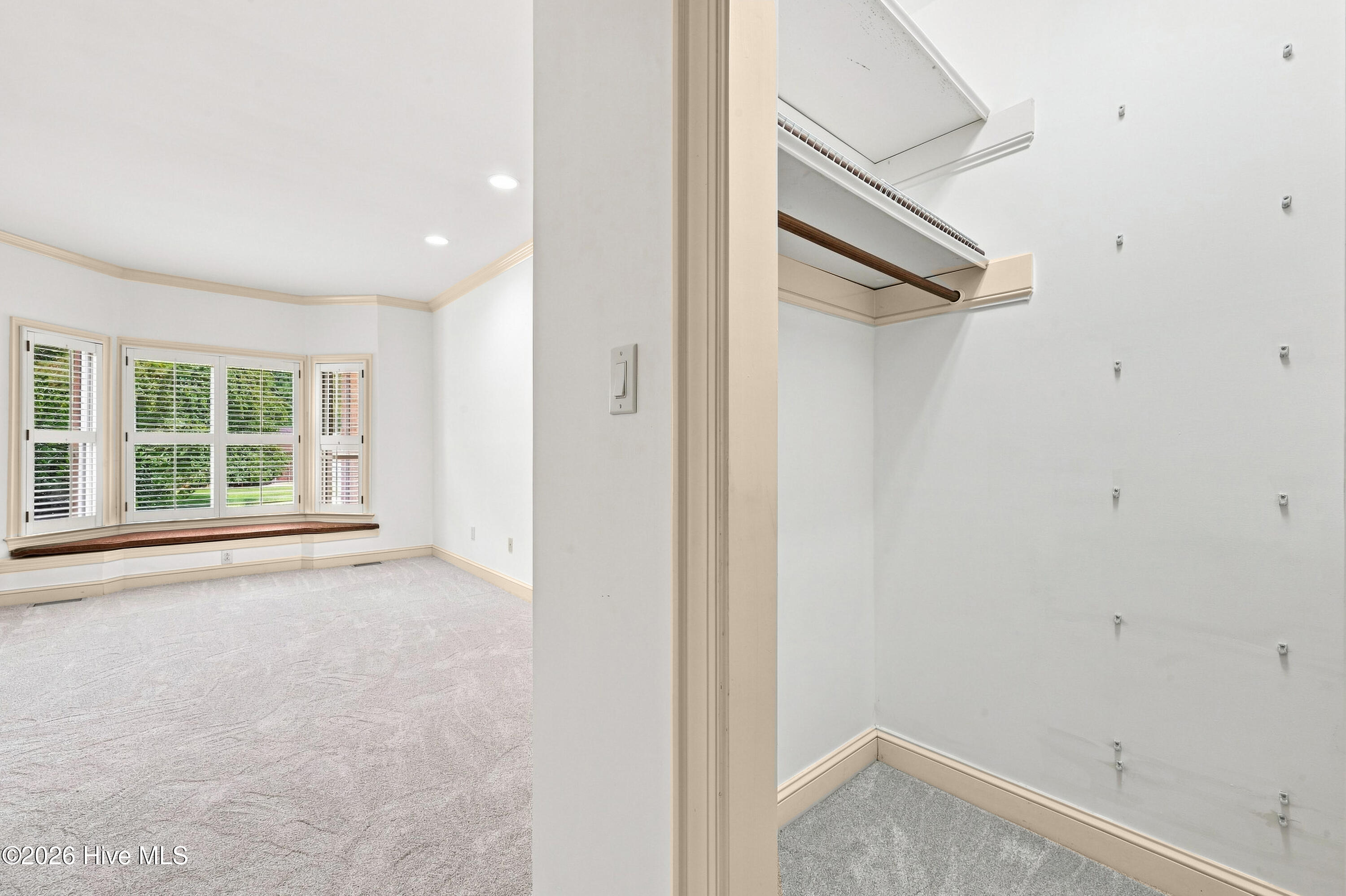 1103 Devonshire Drive Property Photo 14