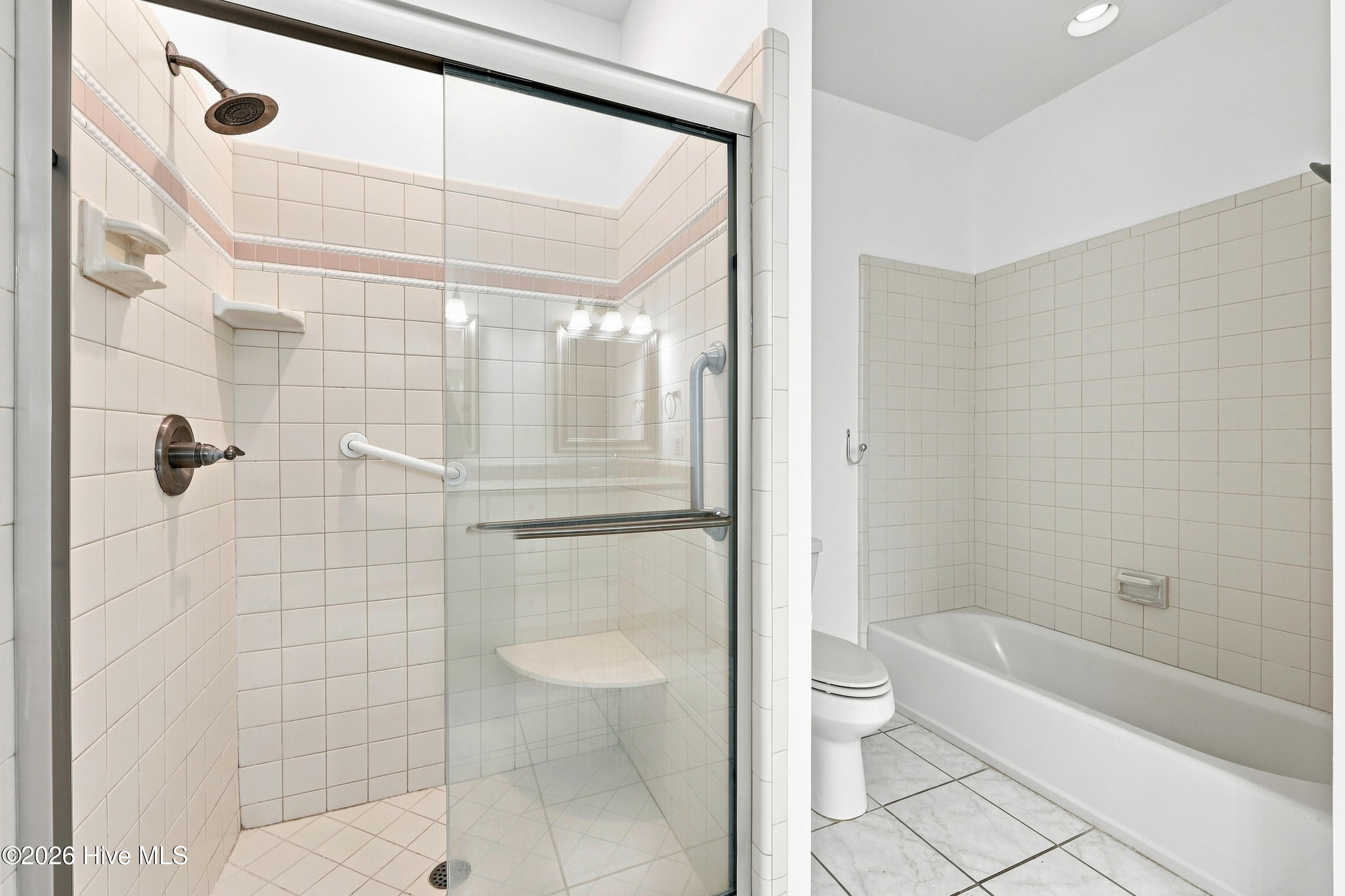 1103 Devonshire Drive Property Photo 16
