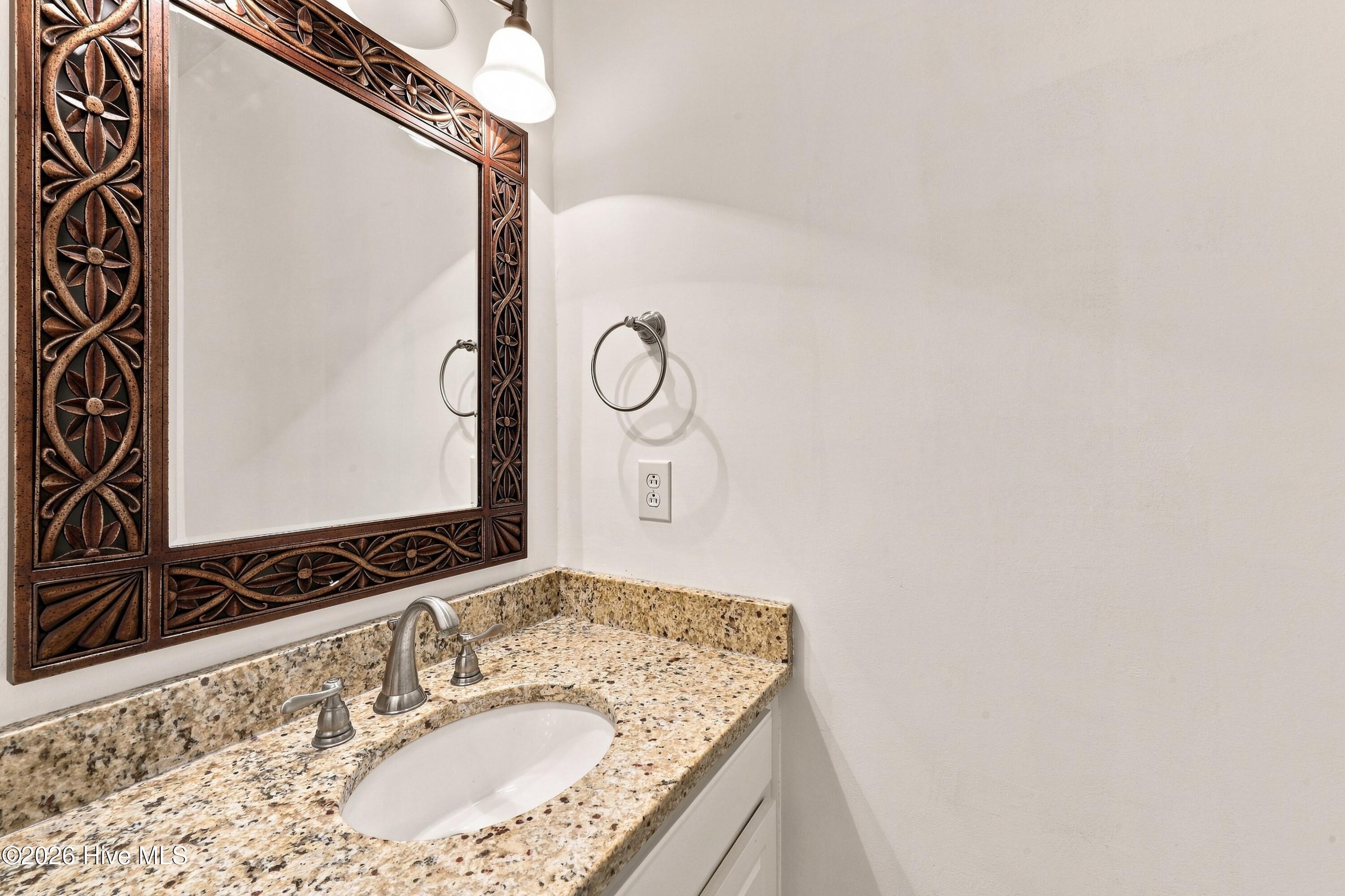 1103 Devonshire Drive Property Photo 33