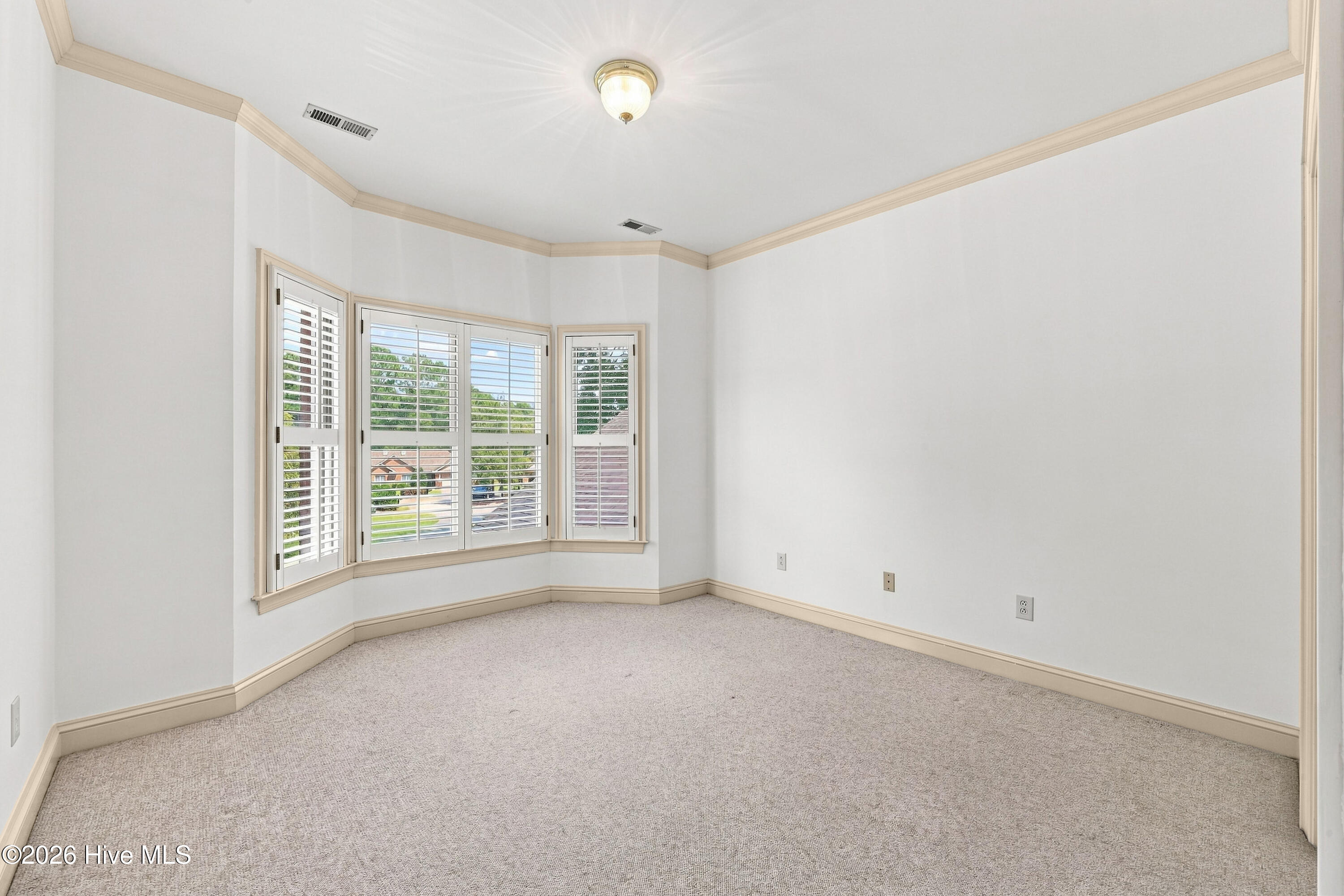1103 Devonshire Drive Property Photo 35