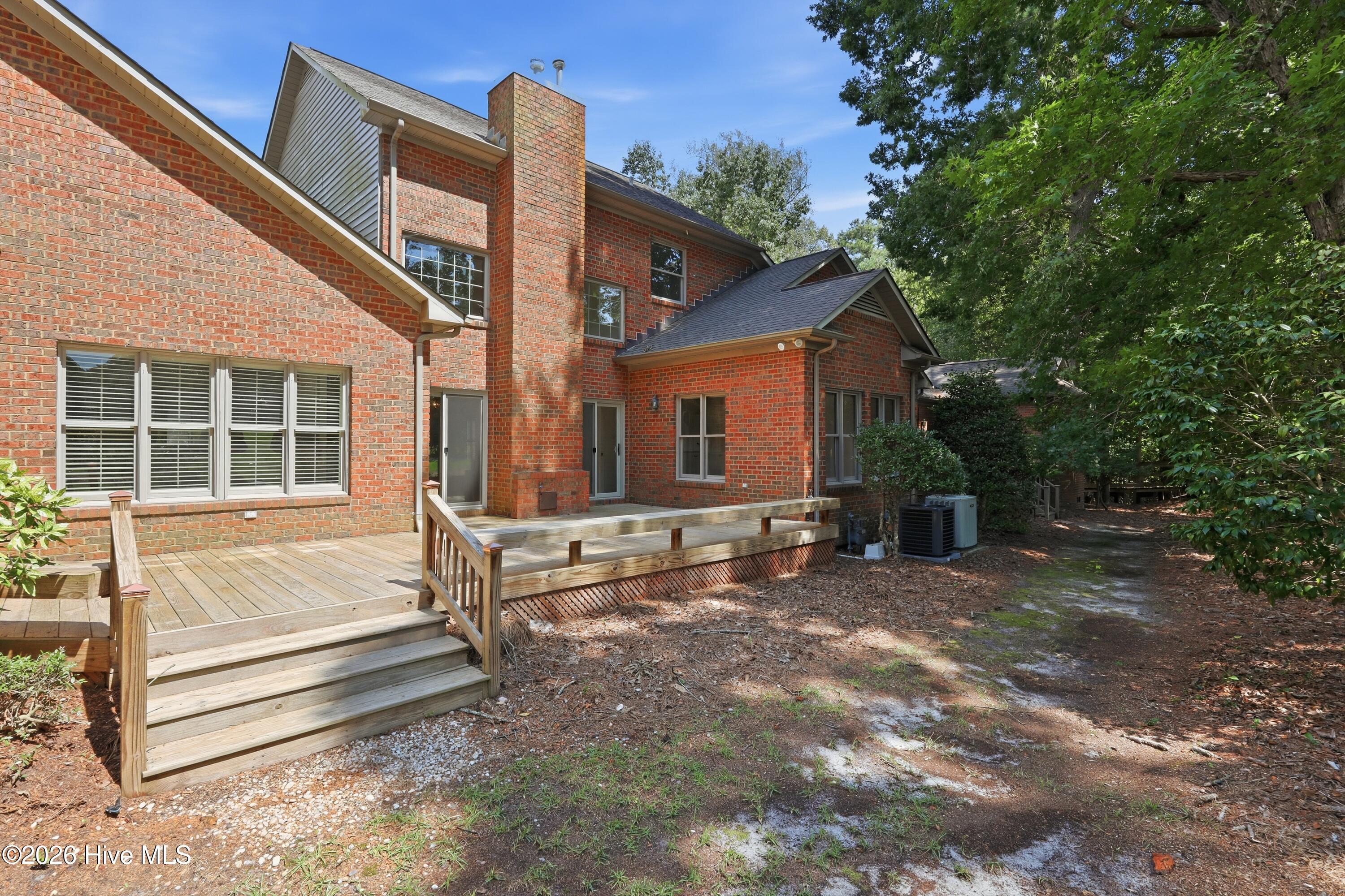 1103 Devonshire Drive Property Photo 44